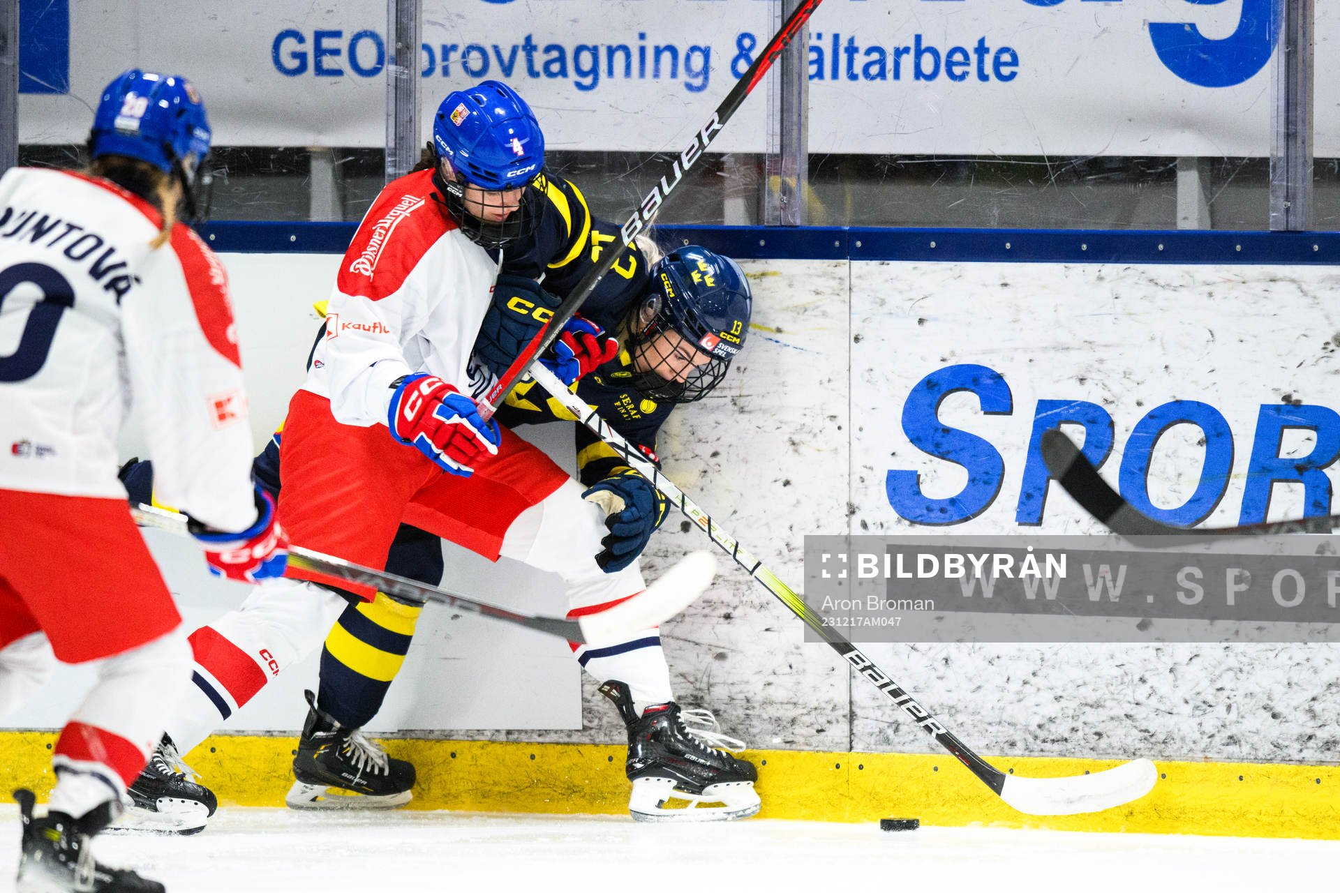 Tjeckiens Daniela Pejsova och Sveriges Wilma Sundin