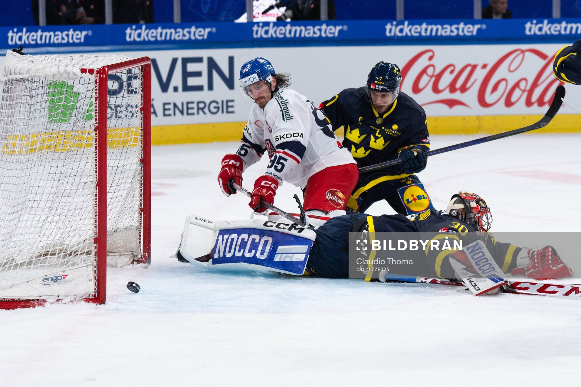 Daniel Vozenilek of Czech Republic and Daniel Marmelind of