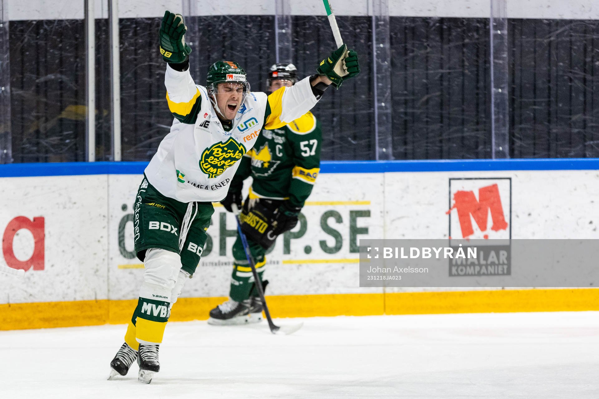 Björklövens Maxime Fortier jublar