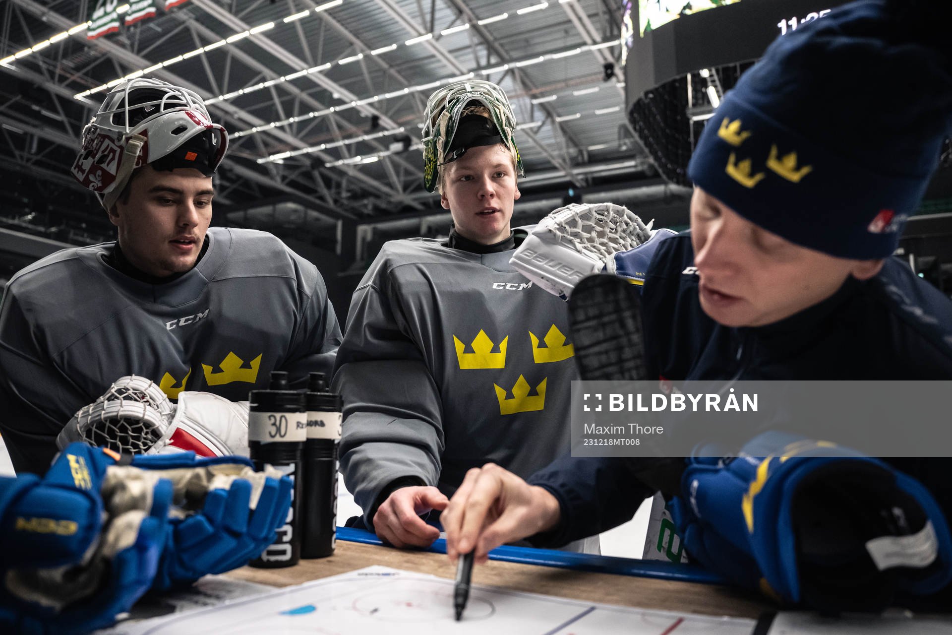 Goaltender Kevin Reidler, goaltender Melker Thelin and