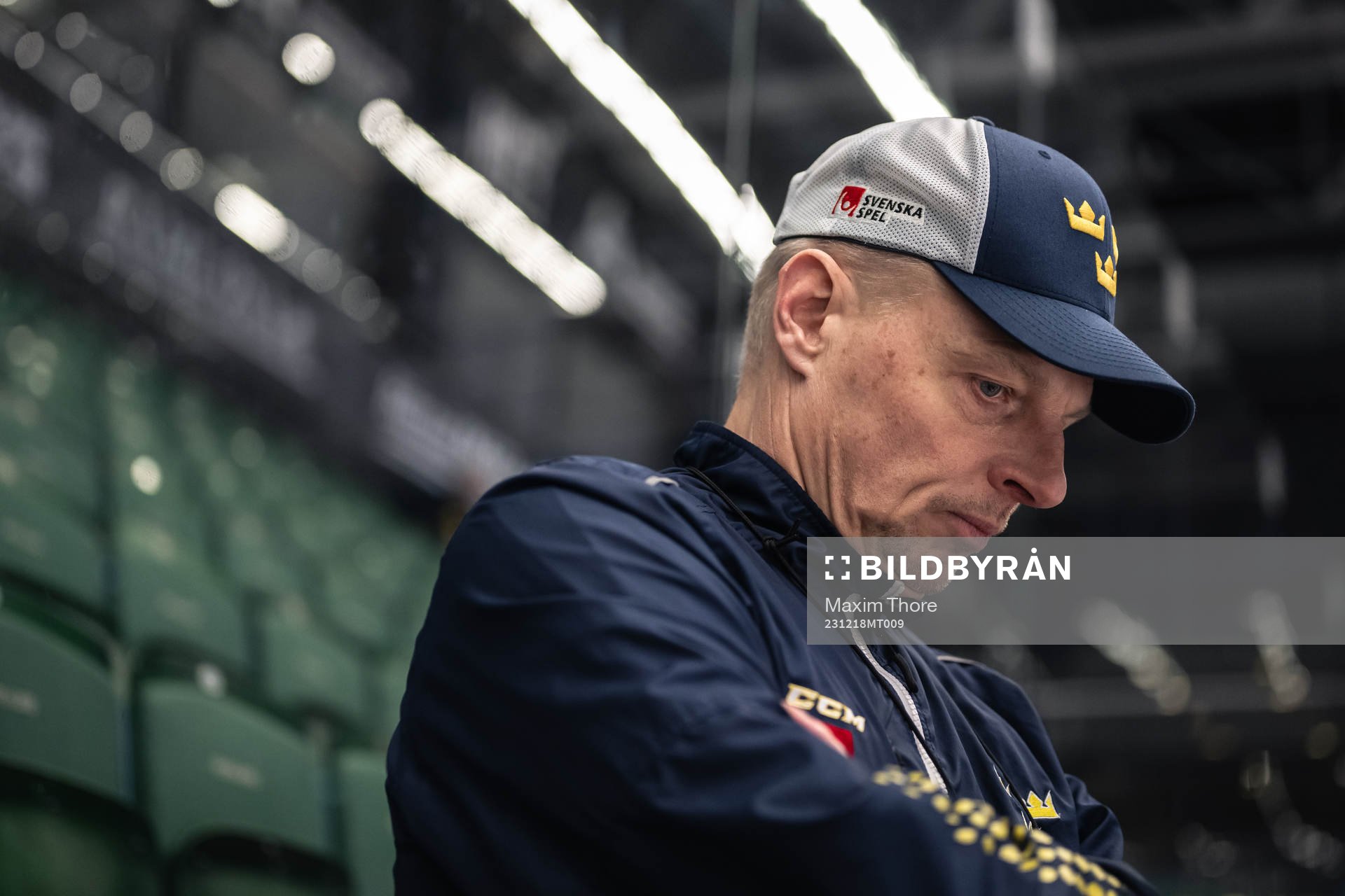 Head coach Magnus Hävelid of the Swedish under-20 national