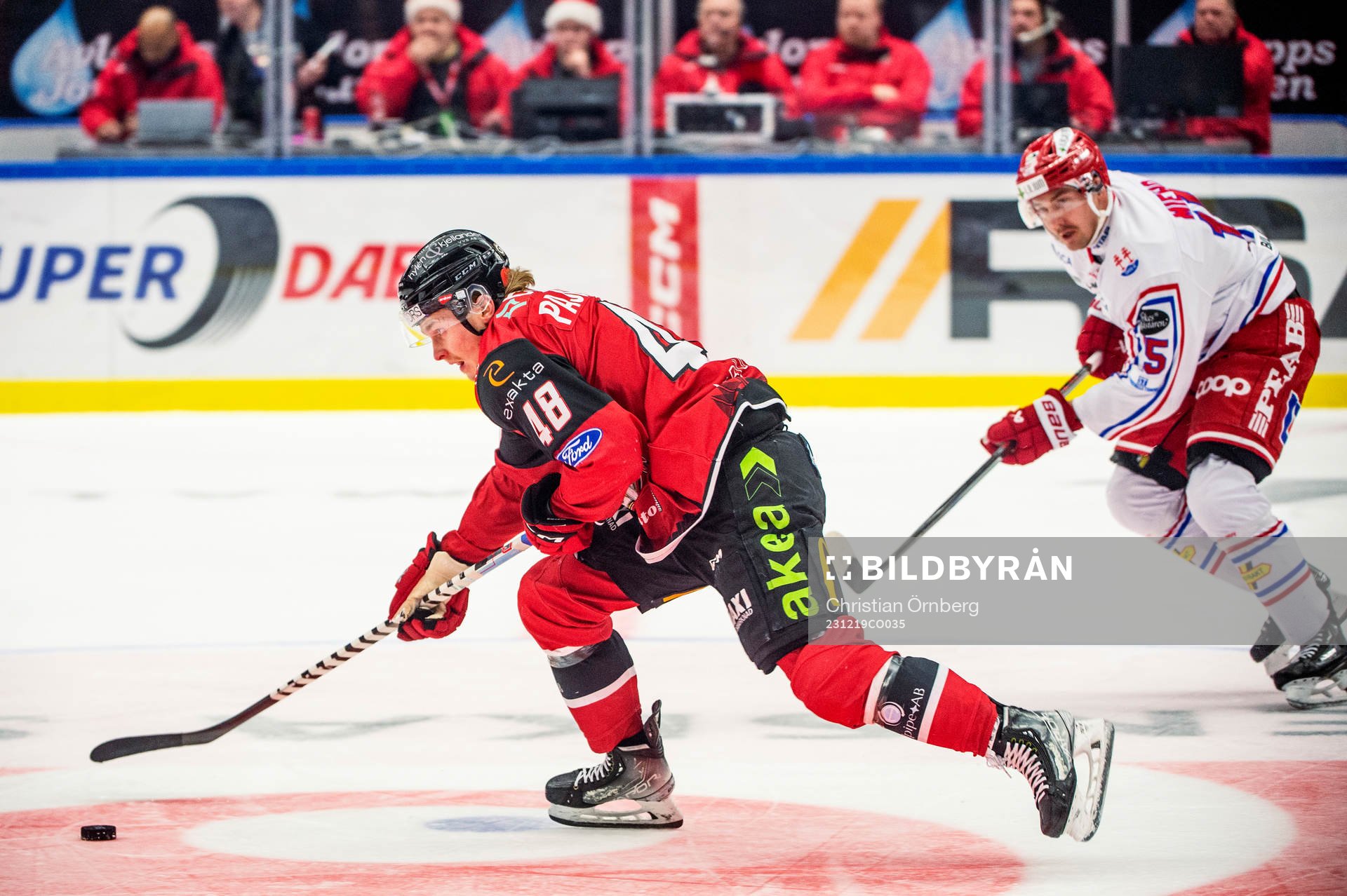 Malmö Redhawks Lauri Pajuniemi mot Timrås Panu Mieho