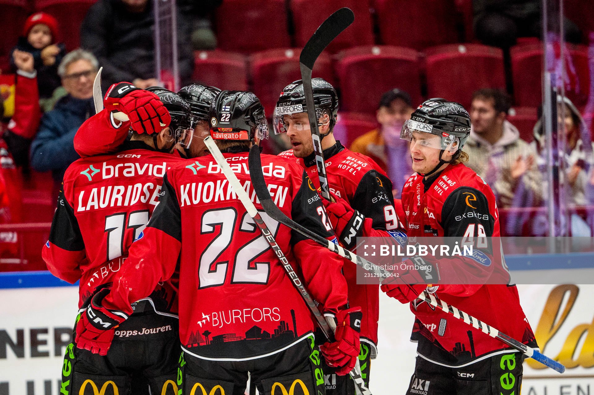 Malmö Redhawks Lauri Pajuniemi jublar