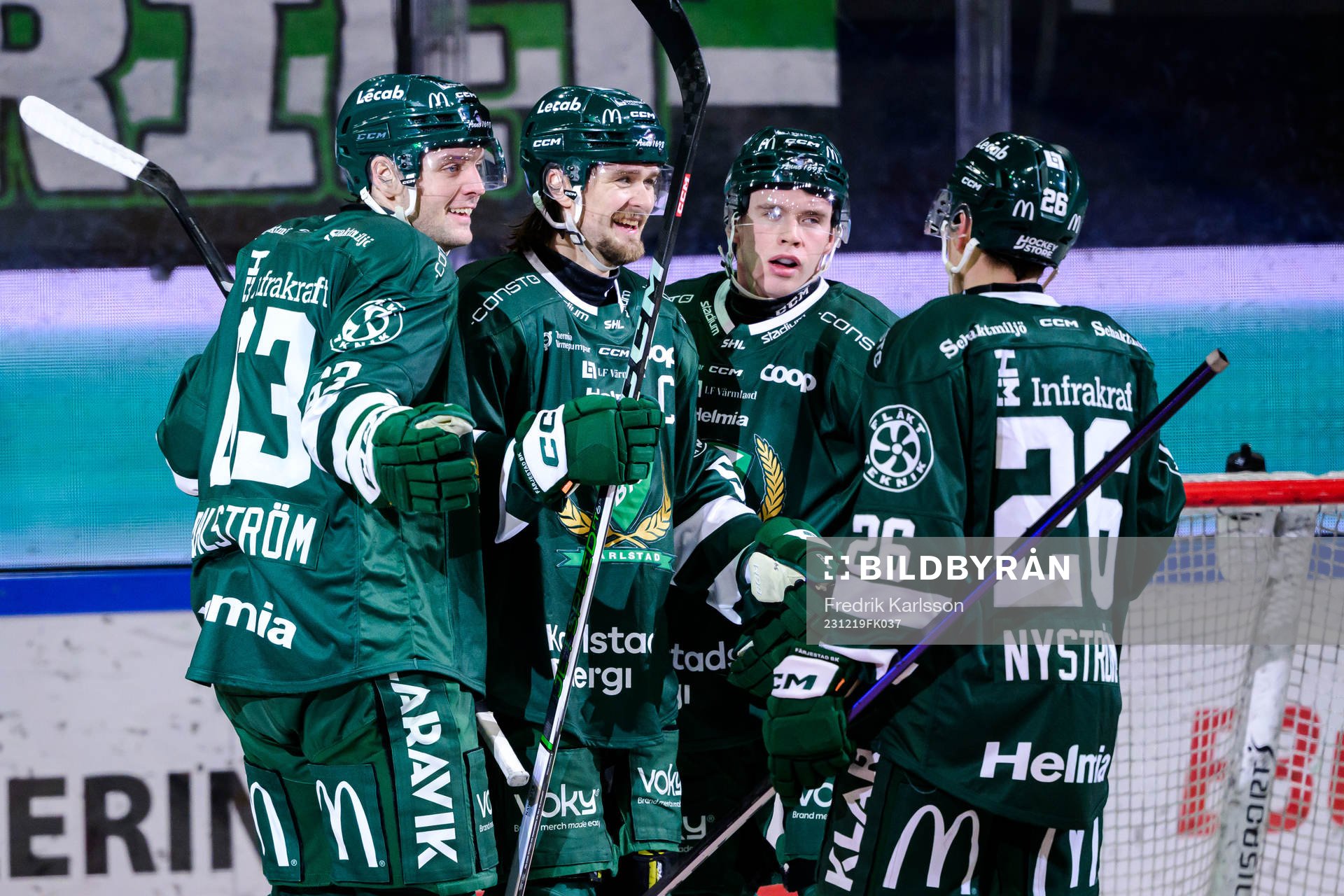 Färjestads Linus Johansson jublar