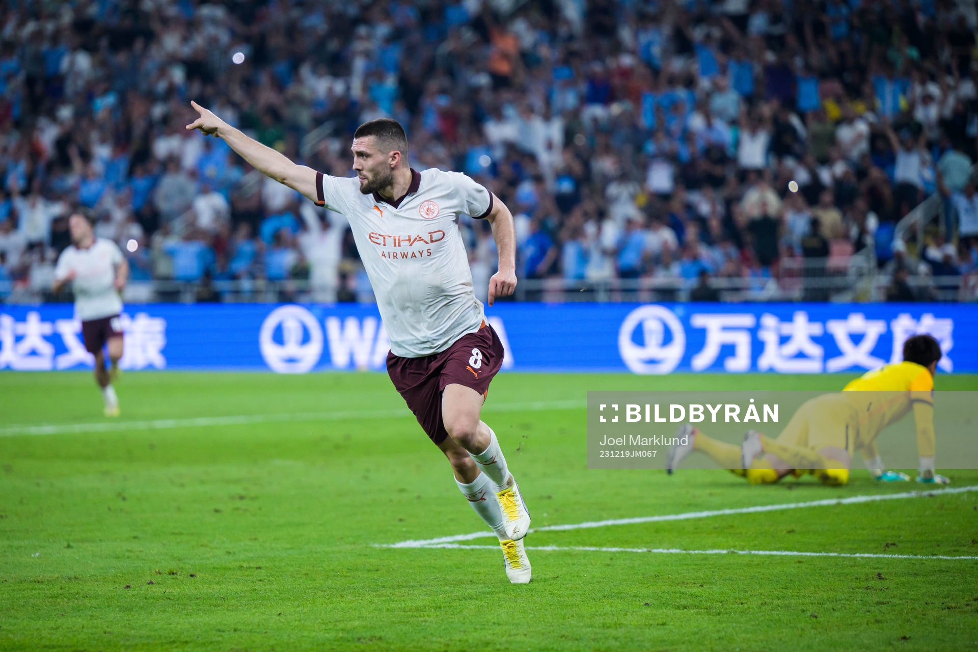 Mateo Kovacic of Manchester City celebrates