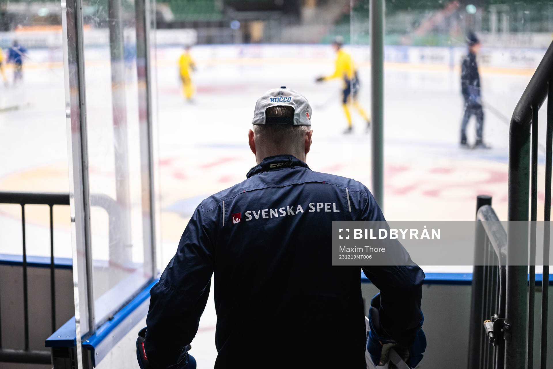 Head coach Magnus Hävelid of the Swedish under-20 national