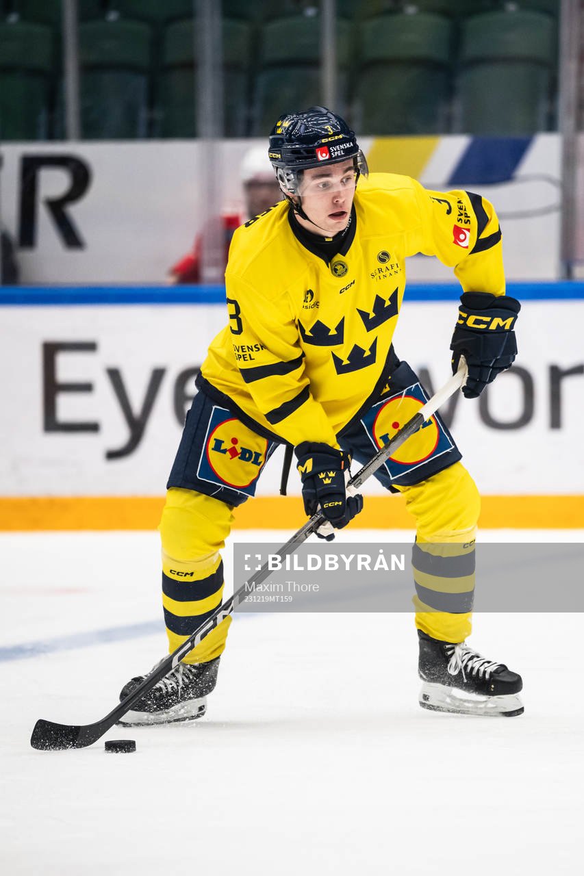 Elias Salomonsson of Sweden