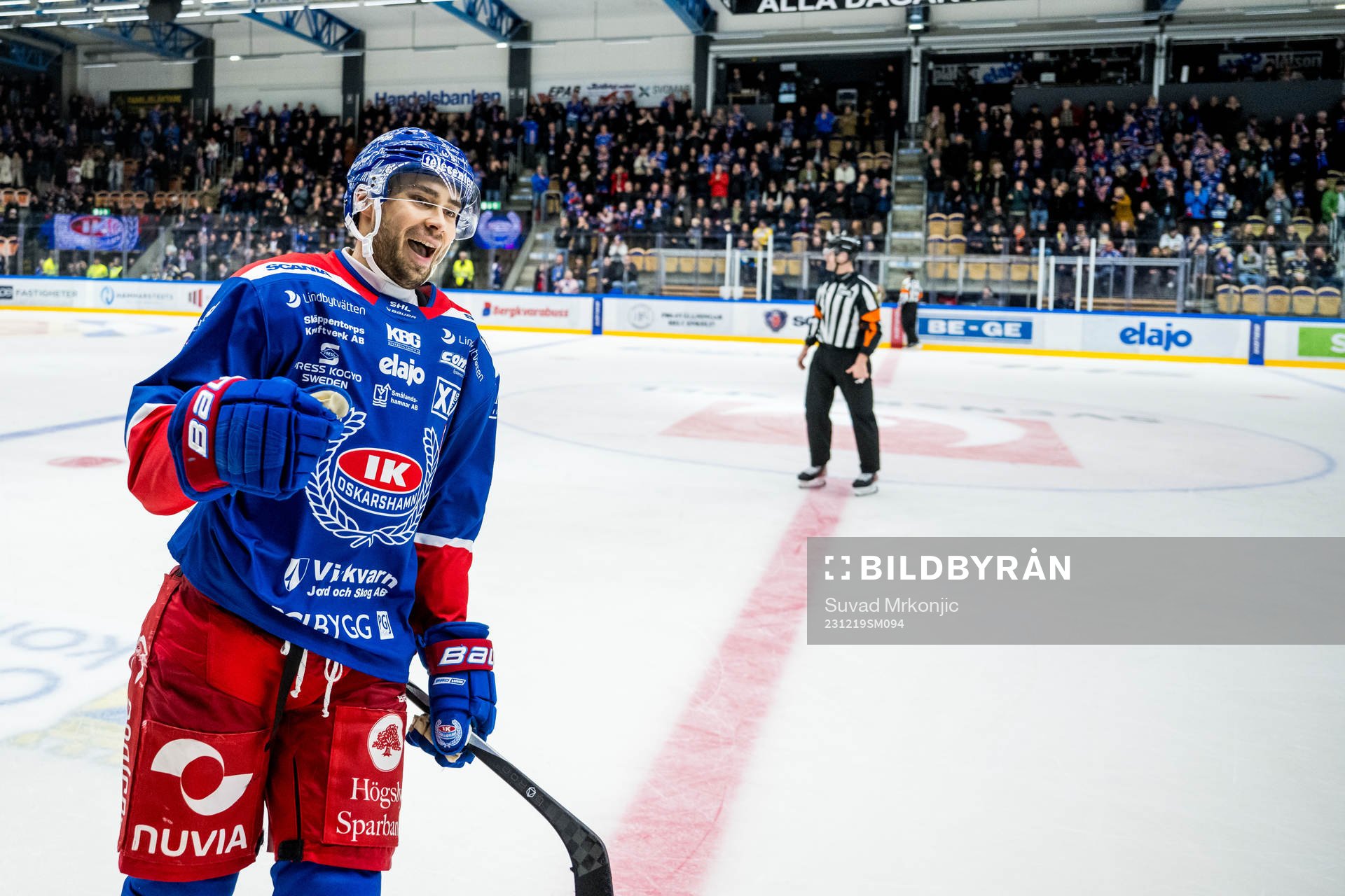 Oskarshamns Ahti Oksanen jublar