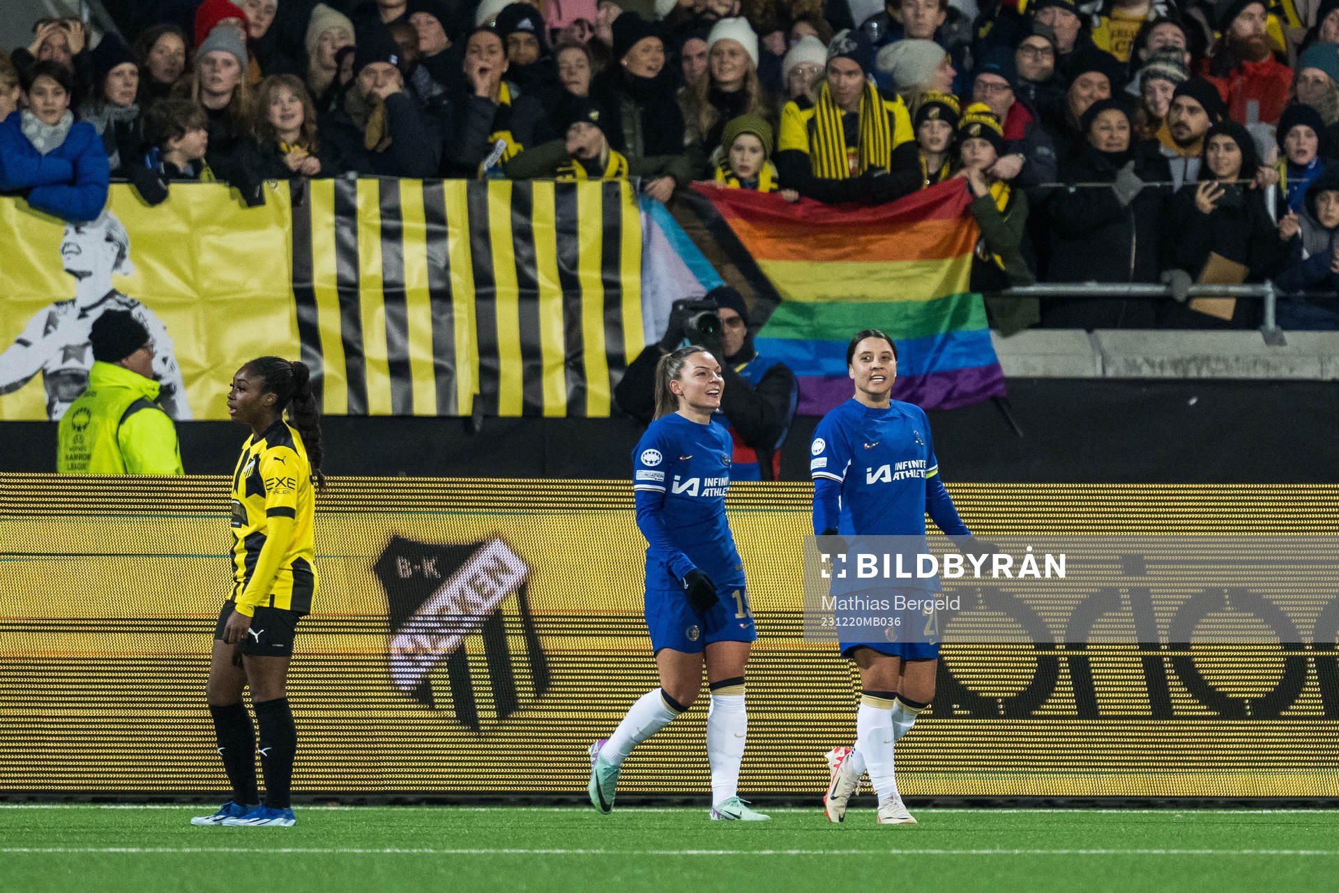 Monica Jusu Bah of Häcken looks dejected while Johanna