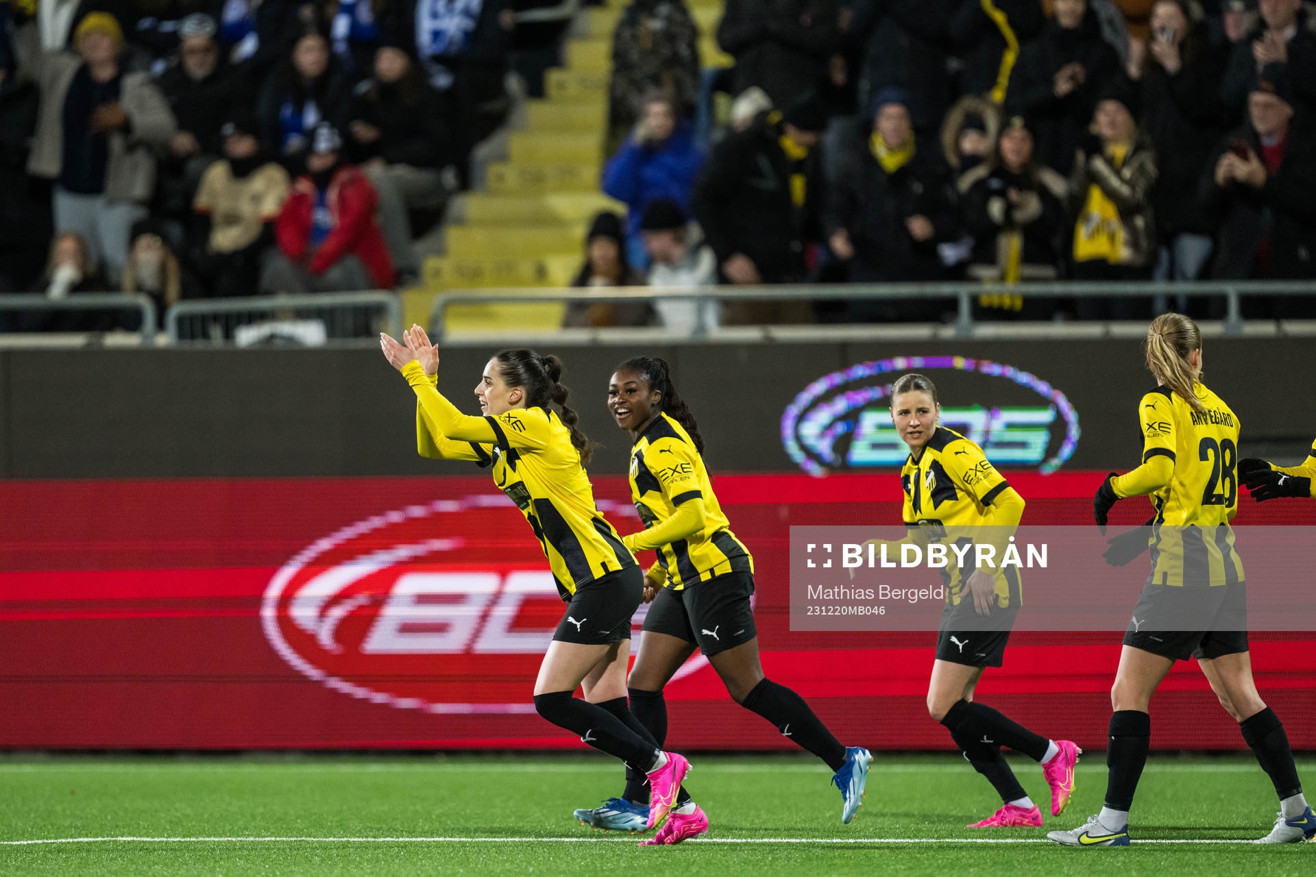 Clarissa Larisey and Monica Jusu Bah of Häcken celebrate