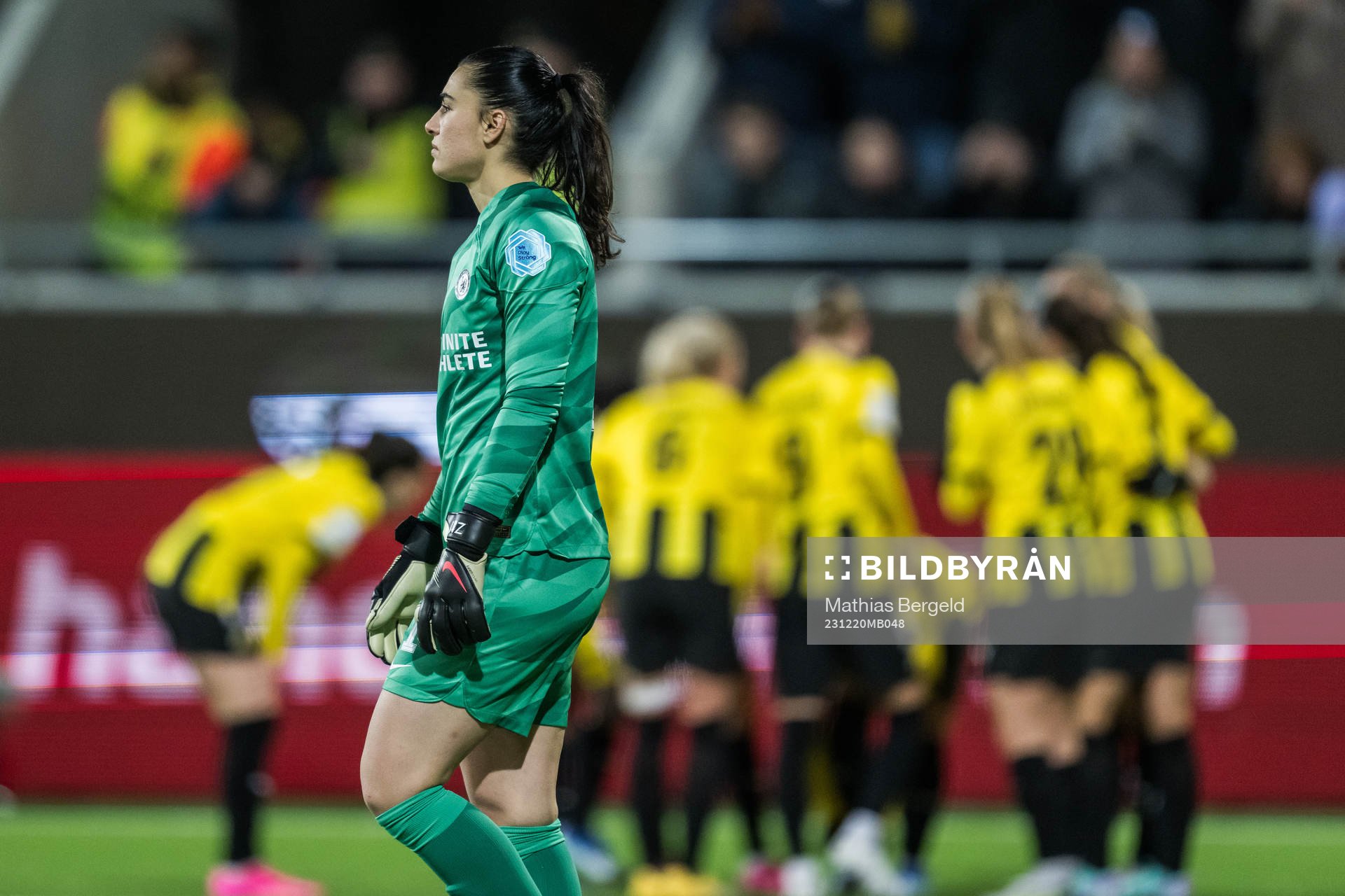 Zecira Musovic of Chelsea looks dejected