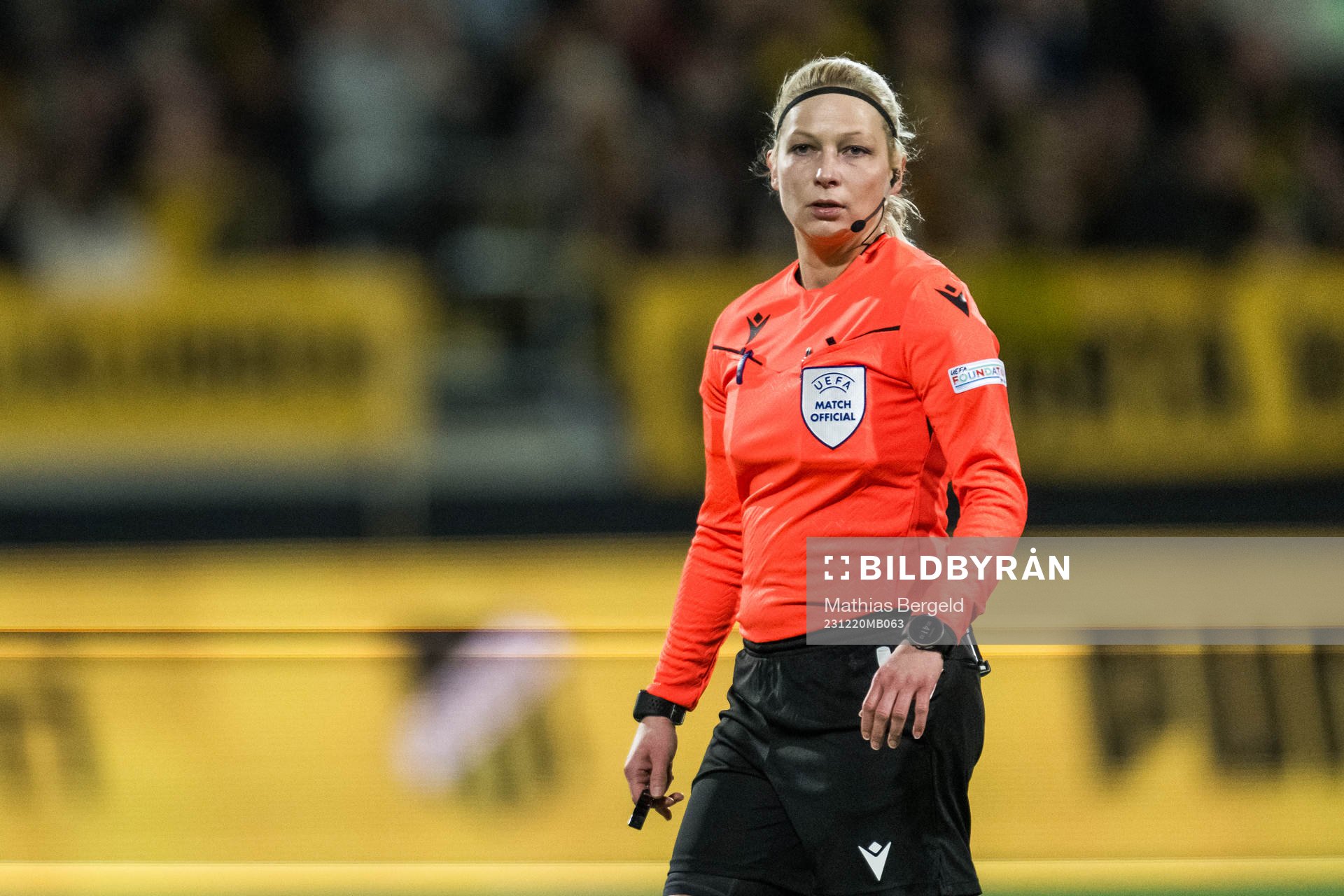 Referee Ewa Augustyn