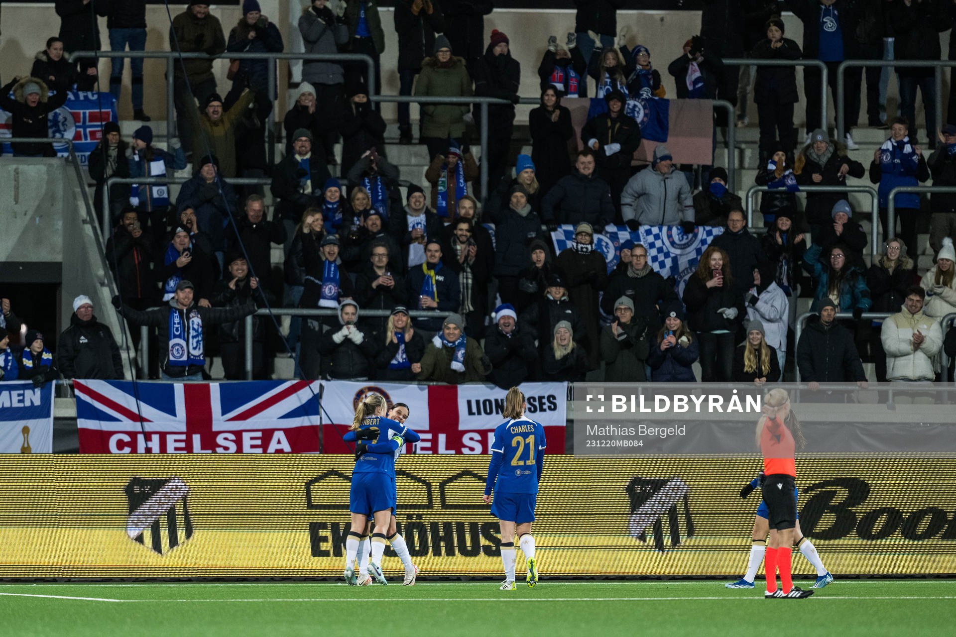 Erin Cuthbert of Chelsea celebrates