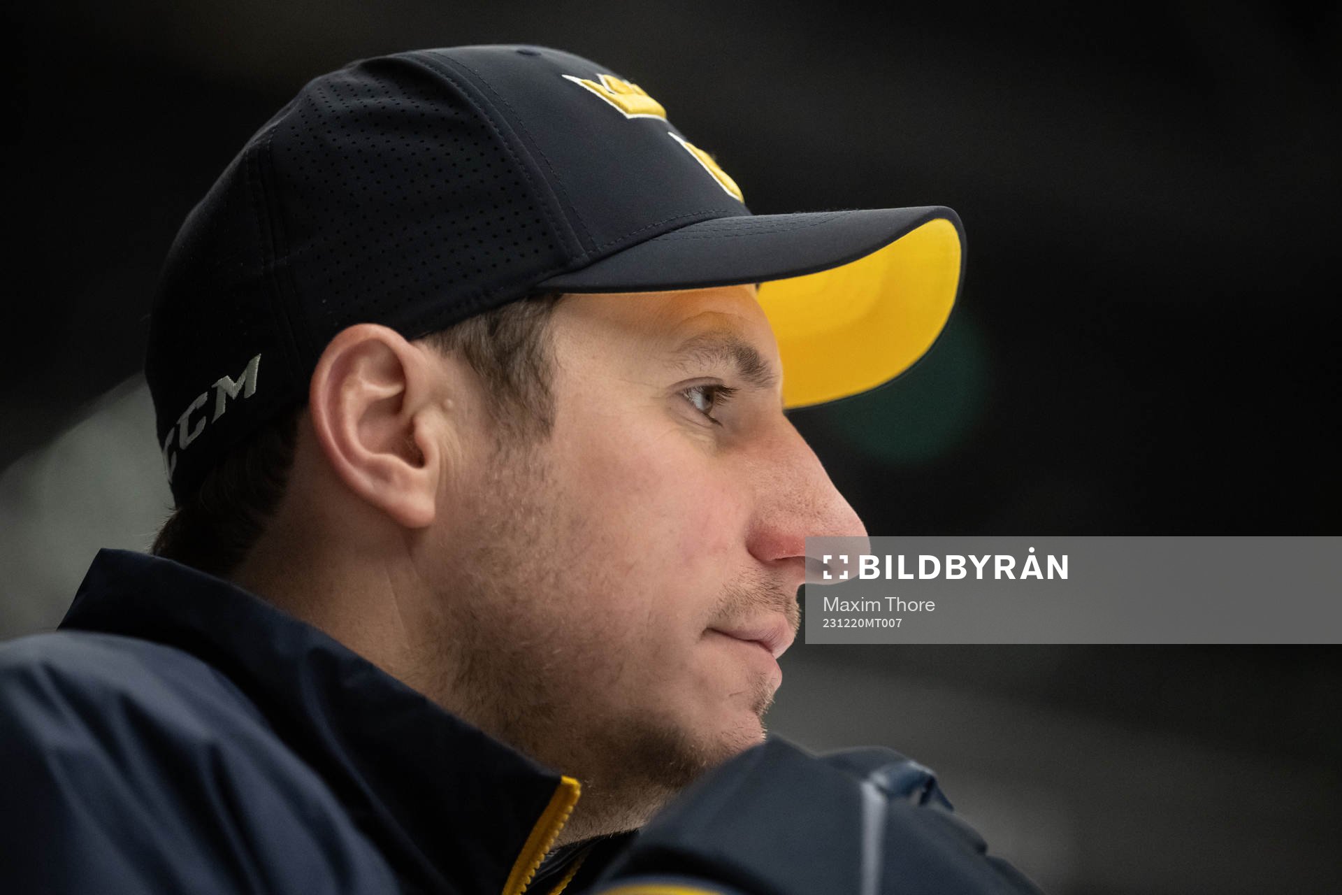 Assistant coach Alexander Steen of the Swedish under-20