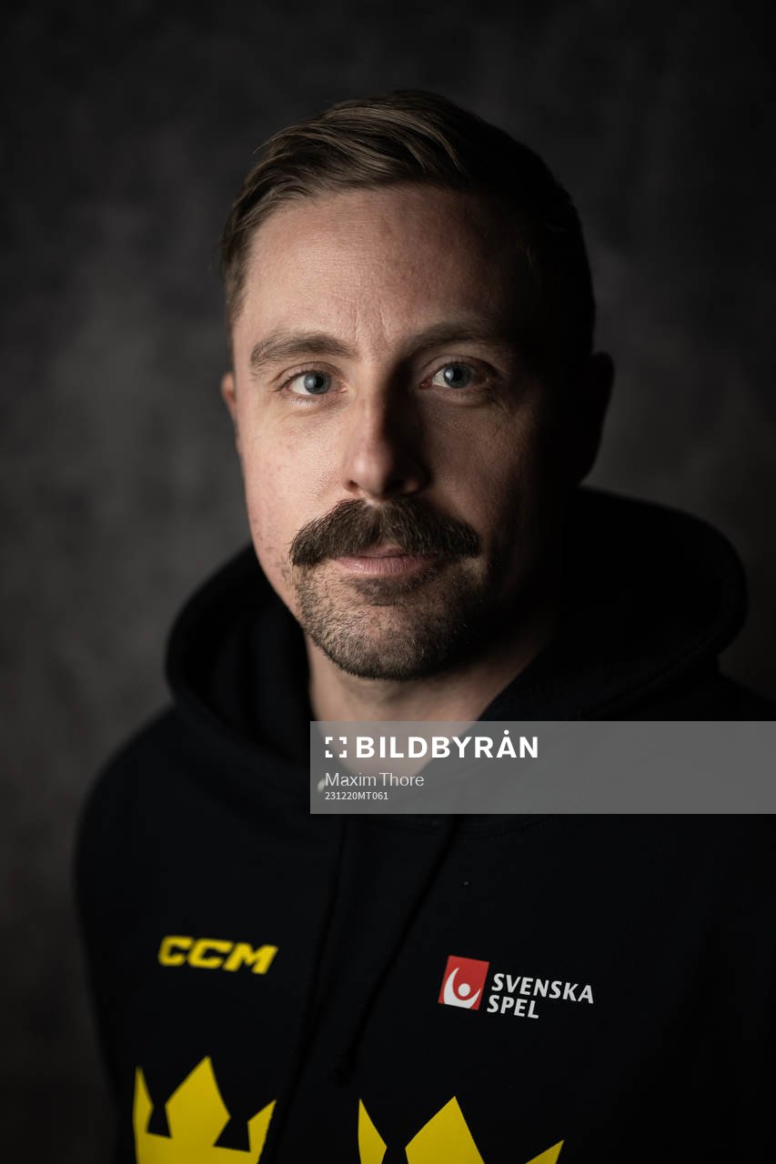 Assistant coach Pierre Johnsson of the Swedish under-20