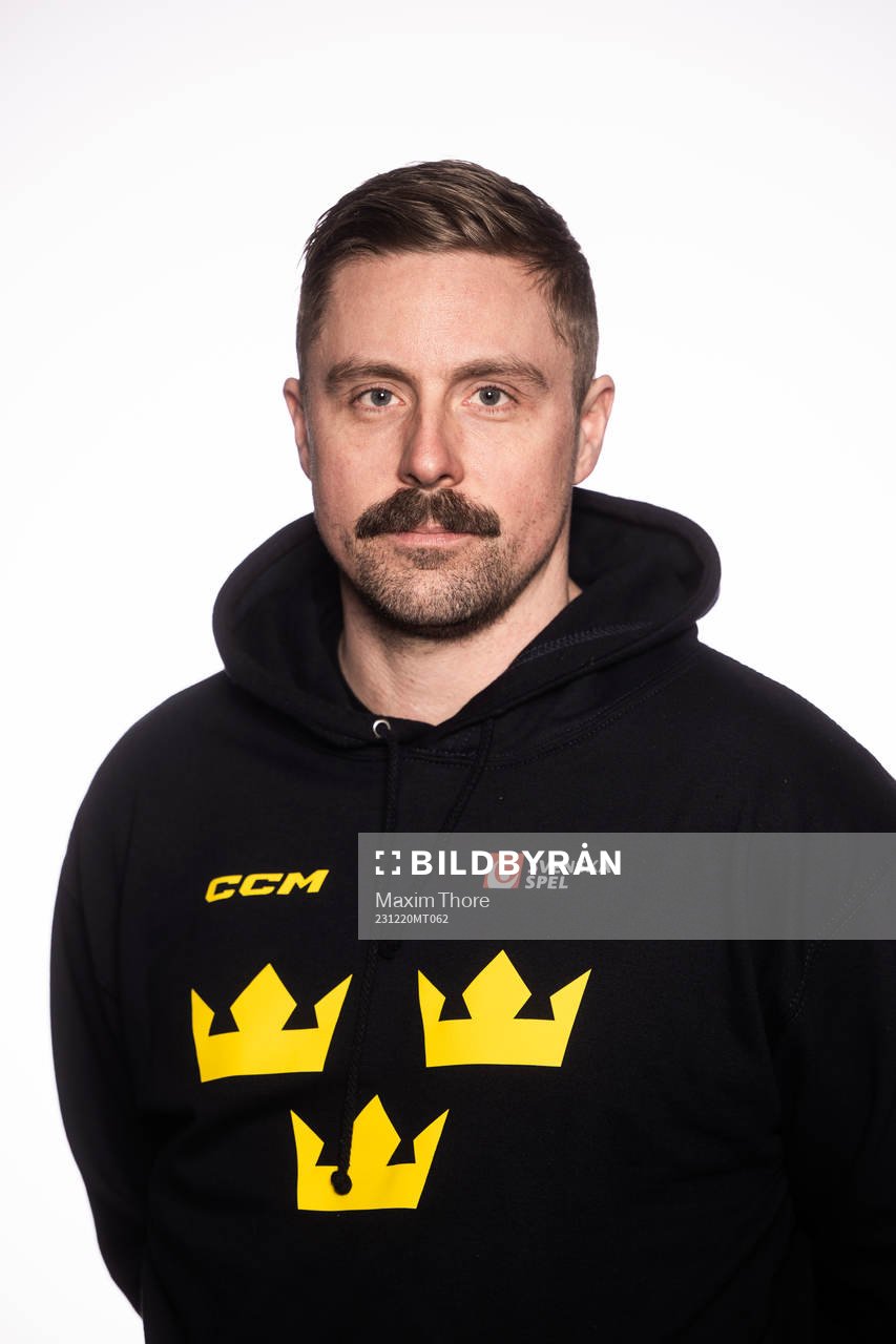 Assistant coach Pierre Johnsson of the Swedish under-20