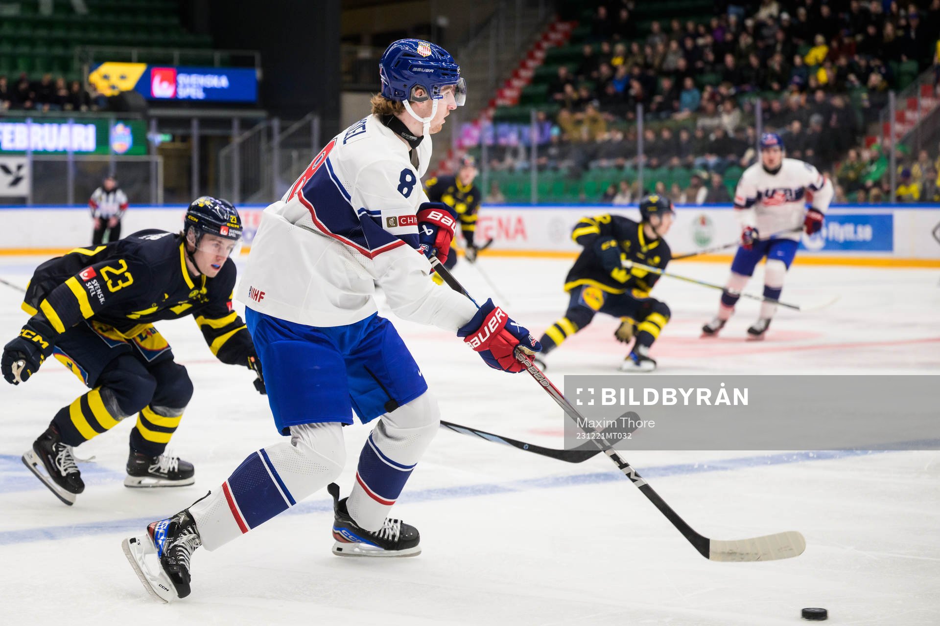 Jonathan Lekkerimäki of Sweden and Sam Rinzel of USA
