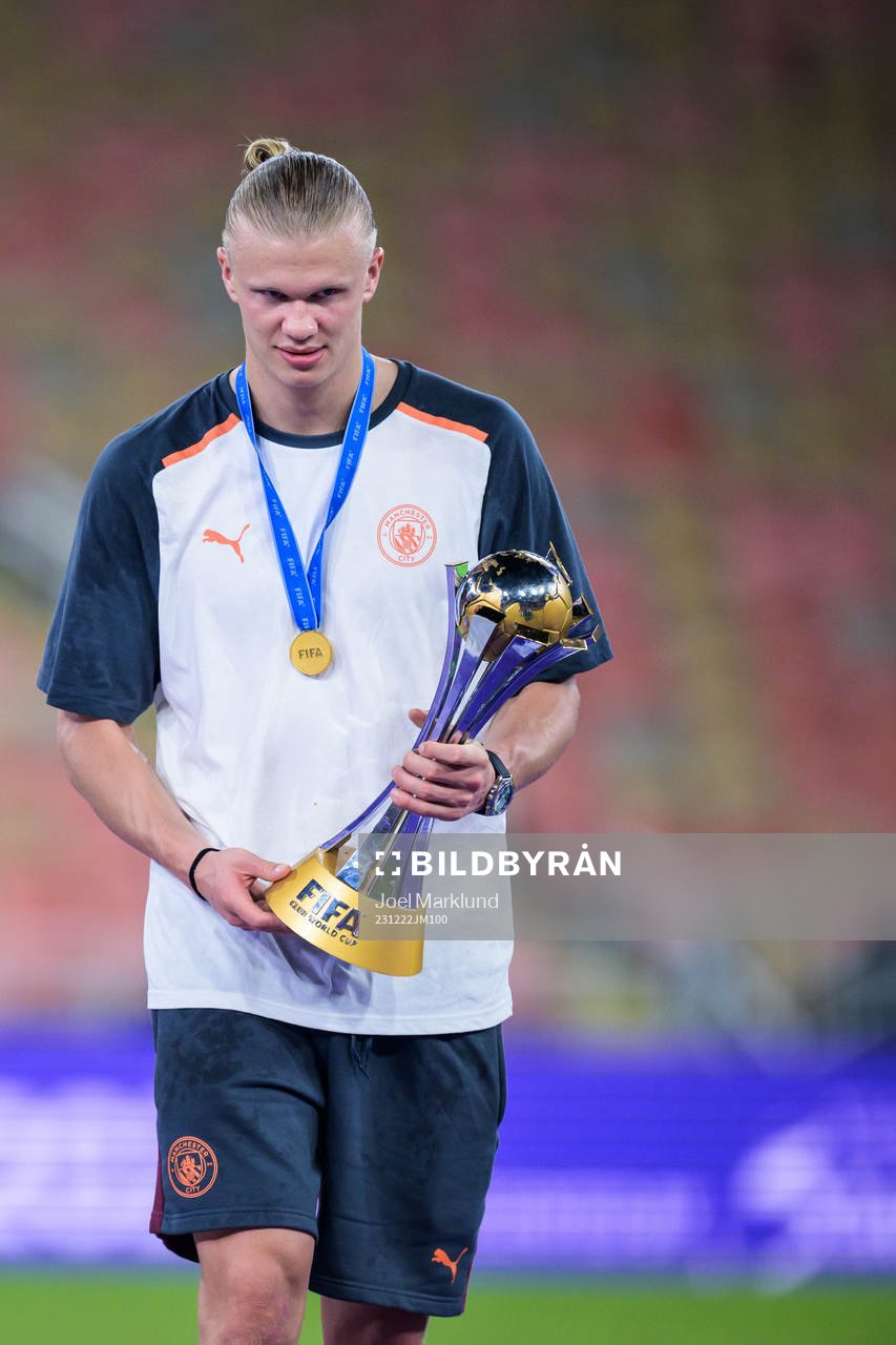 Erling Braut Haaland of Manchester City celebrates with the
