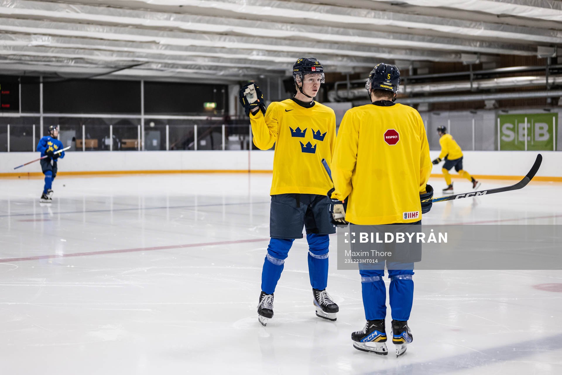 Filip Bystedt and Mattias Hävelid of Sweden at a practice