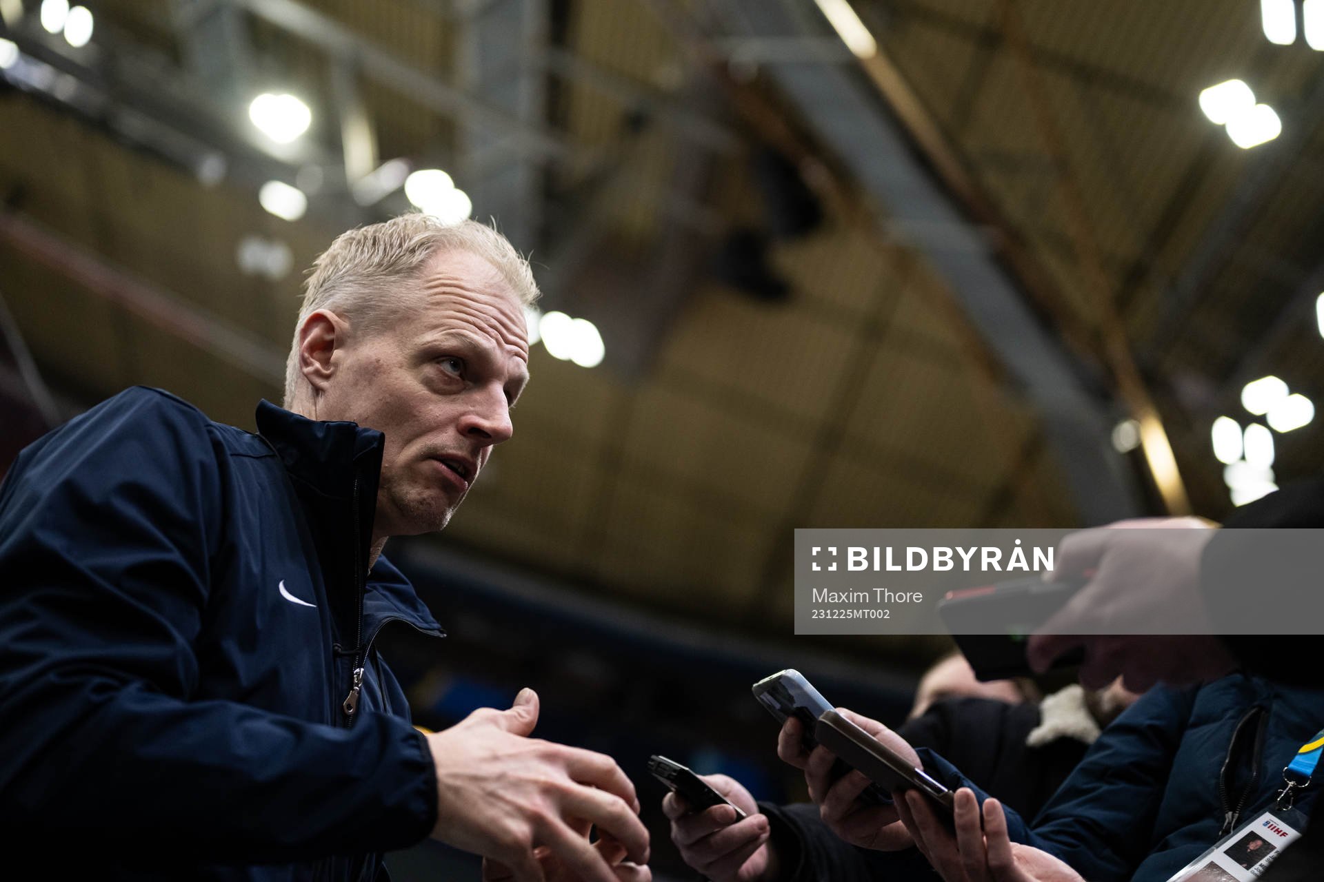 Head coach Magnus Hävelid of Sweden speaks with media