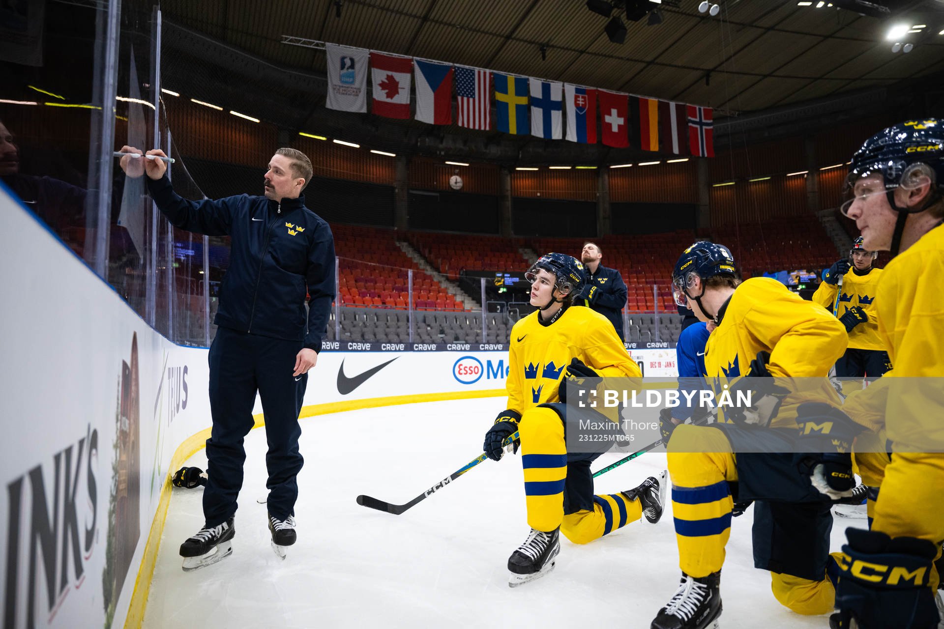 Assistant coach Pierre Johnsson of Sweden at a practice