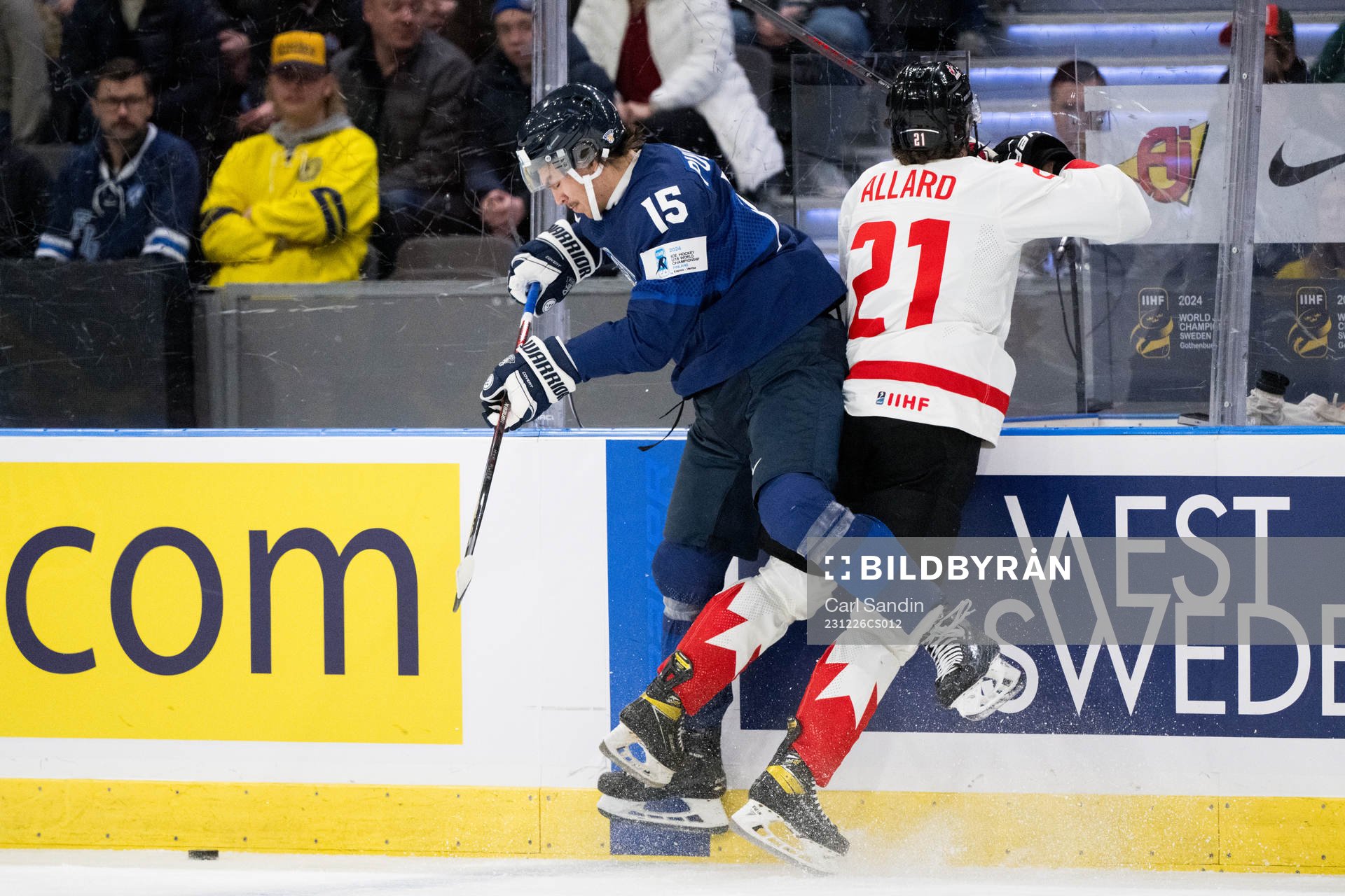 Jesse Pulkkinen of Finland and Owen Allard of Canada