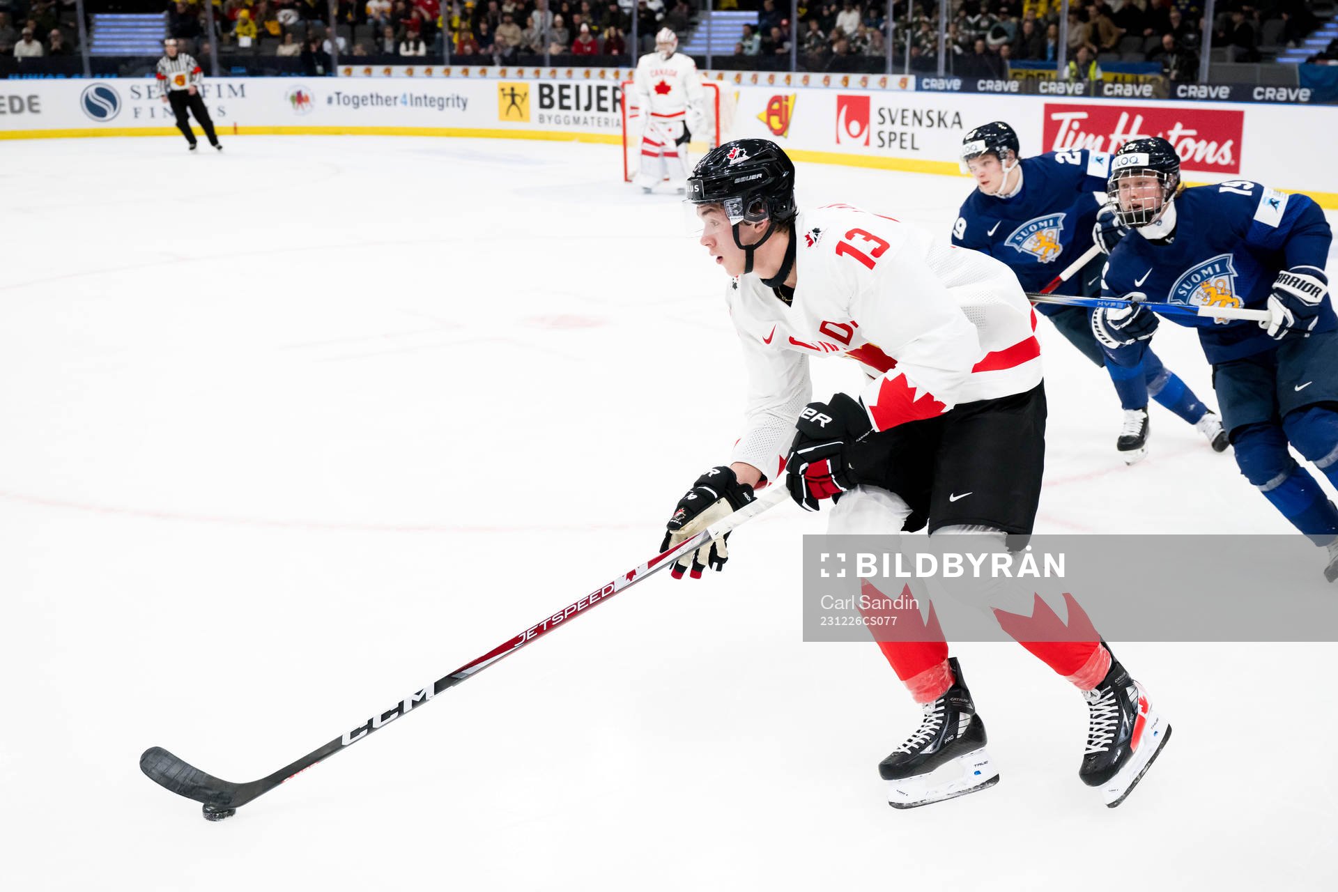 Maveric Lamoureux of Canada