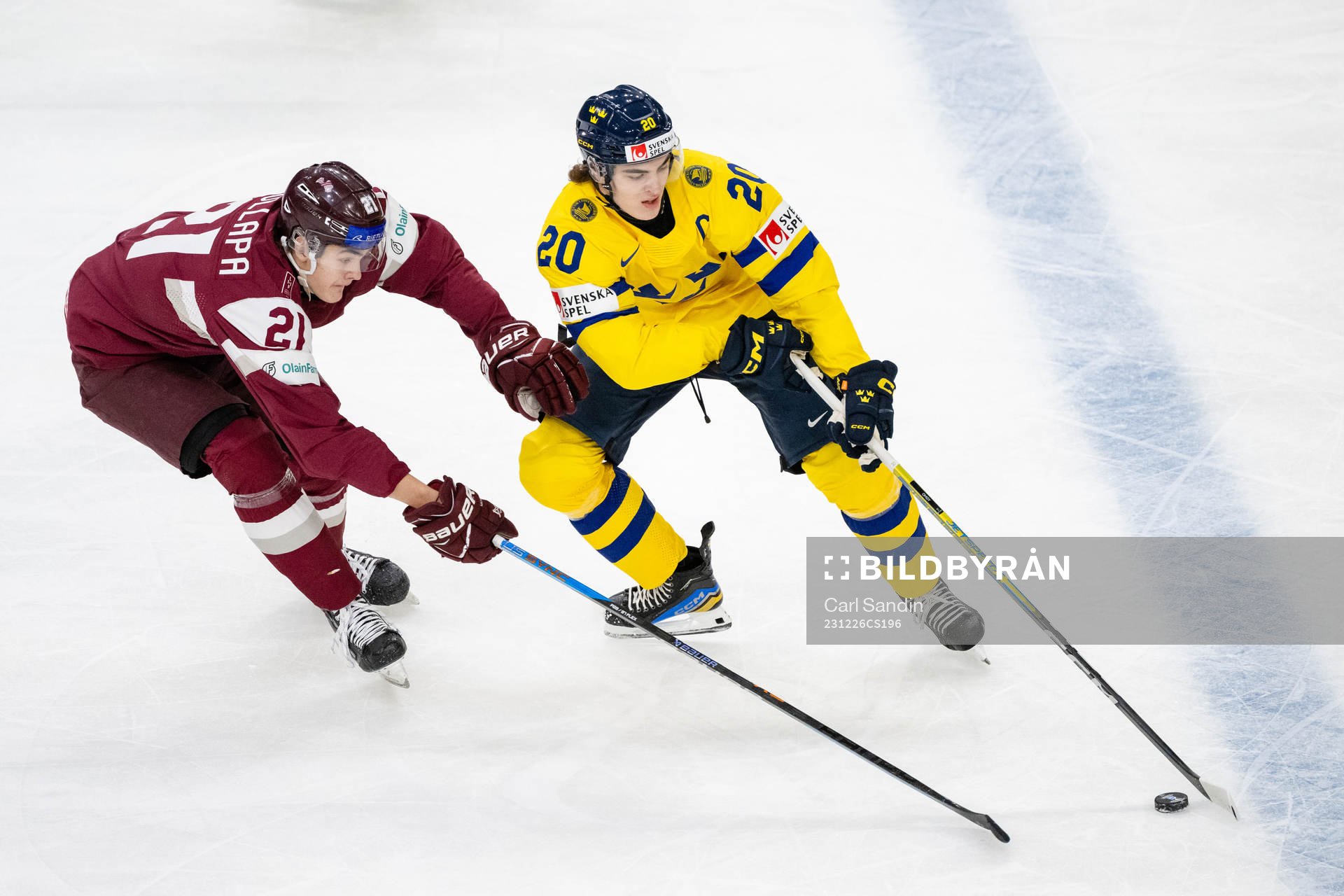 Rauls Ozollapa of Latvia and Liam Öhgren of Sweden