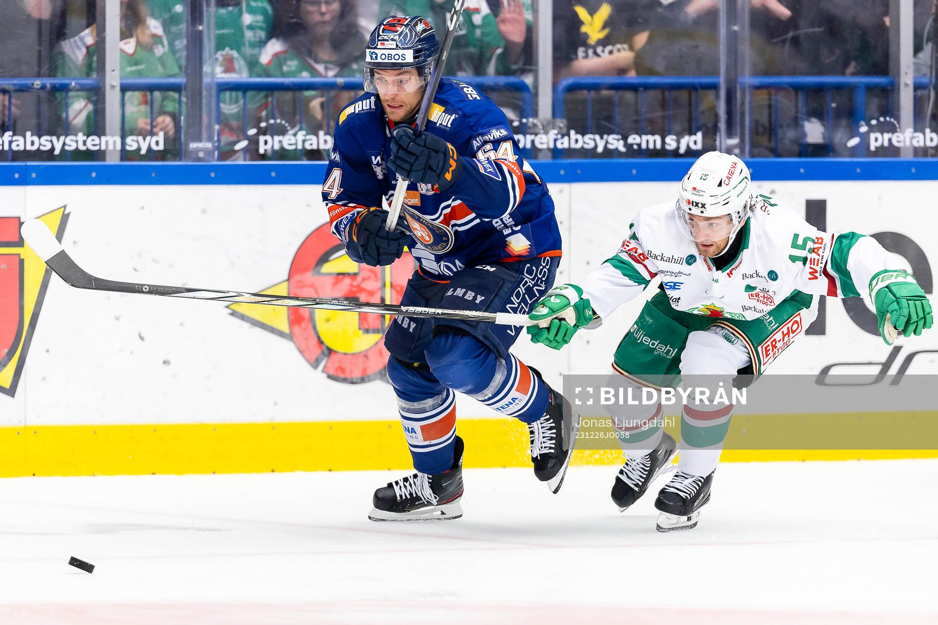 Växjös Eric Martinsson och Rögles Simon Ryfors
