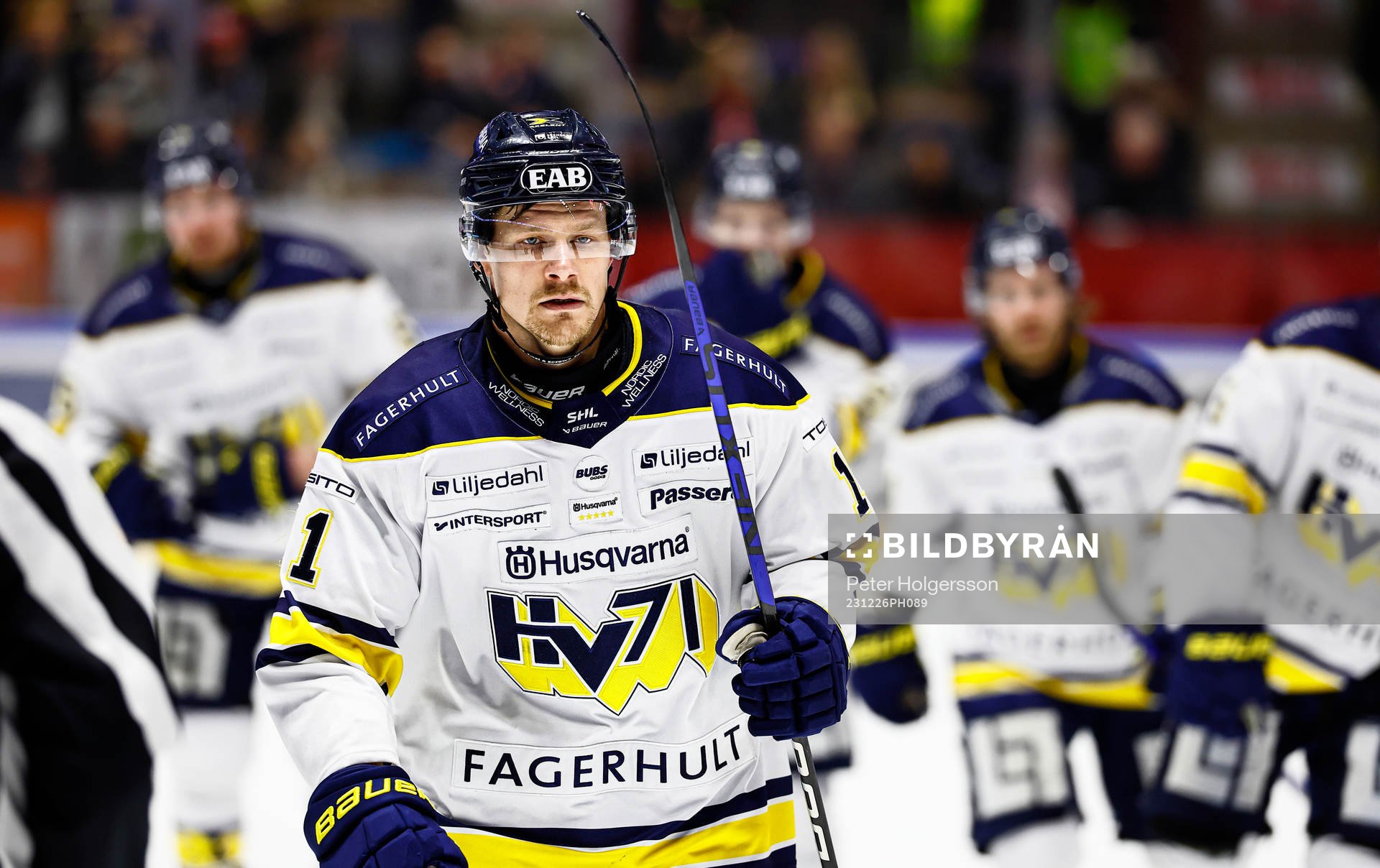 HV71s Simon Önerud jublar