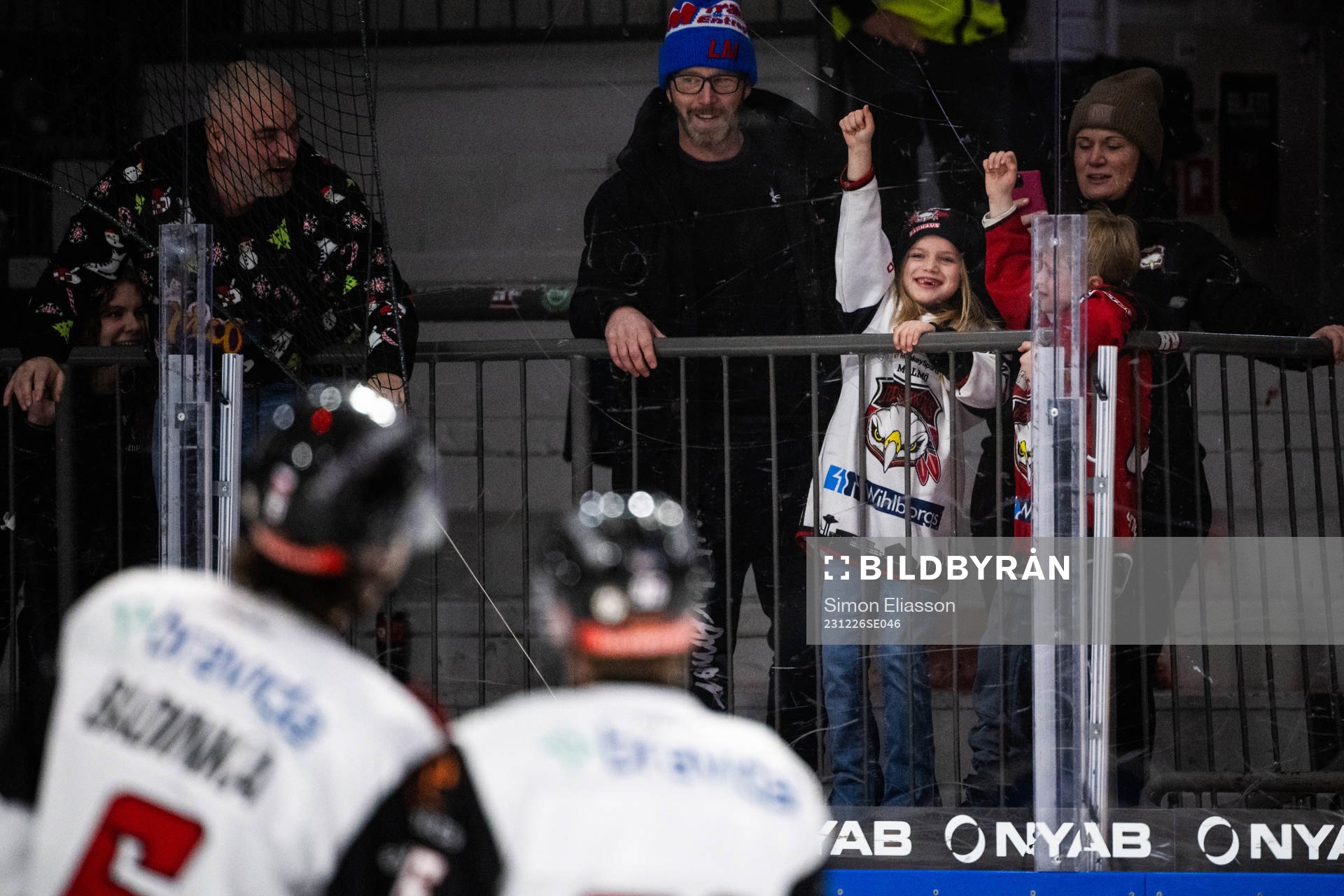 Malmö Redhawks supportrar jublar