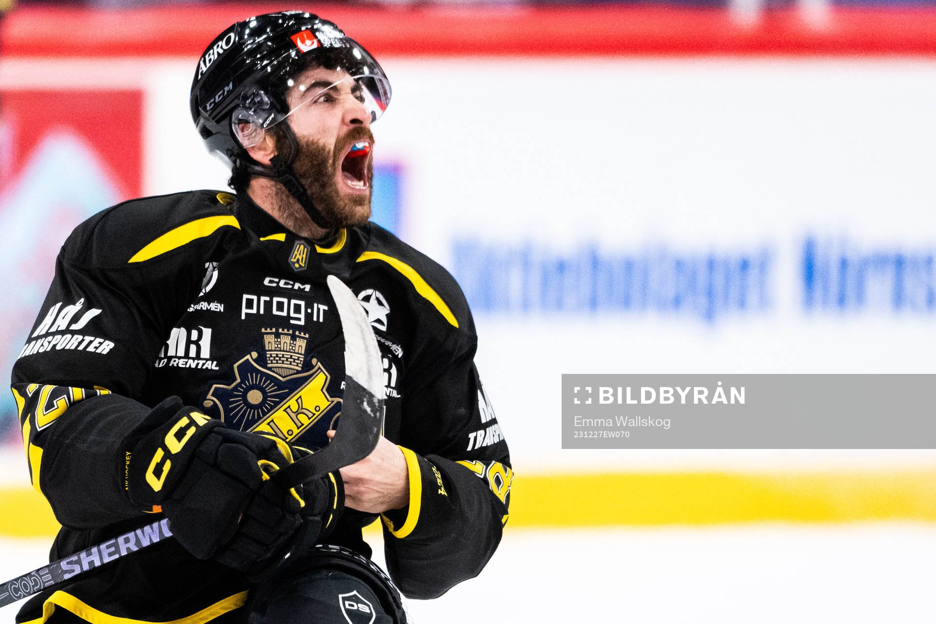 AIKs Mathew Maione jublar