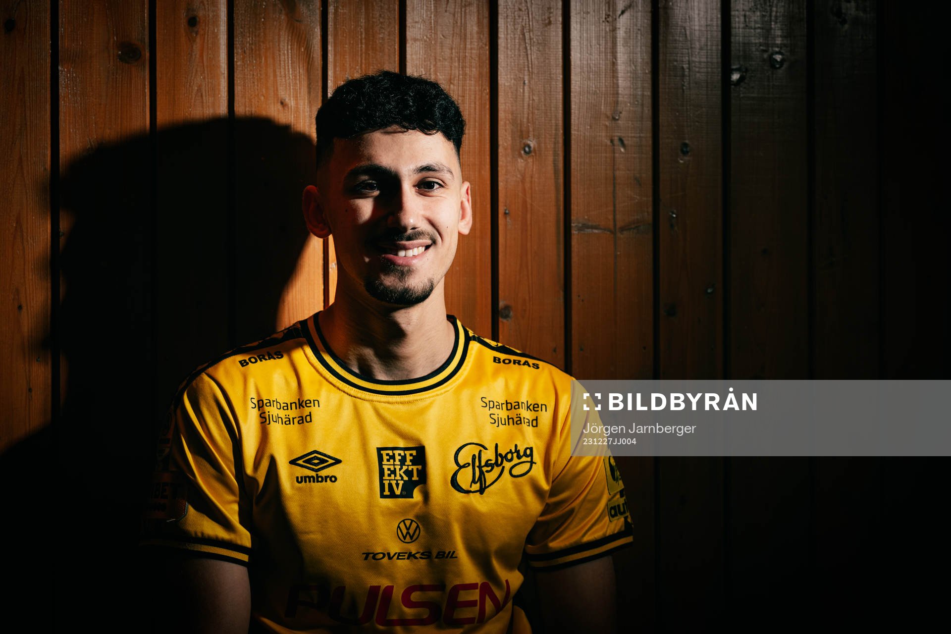 Elfsborgs nyförvärv Dion Krasniqi poserar för fotografering den 27 december 2023 i Borås. 