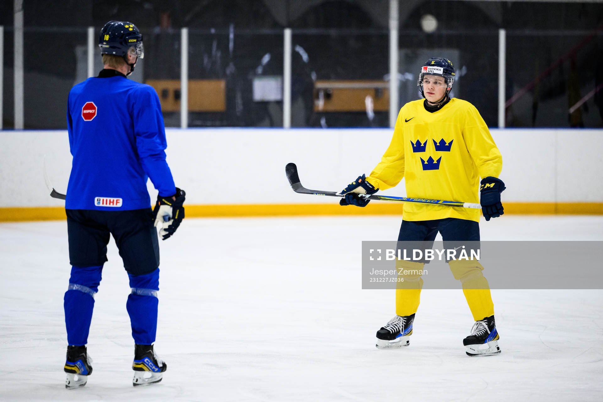 Filip Bystedt and Mattias Hävelid of Sweden at a practice