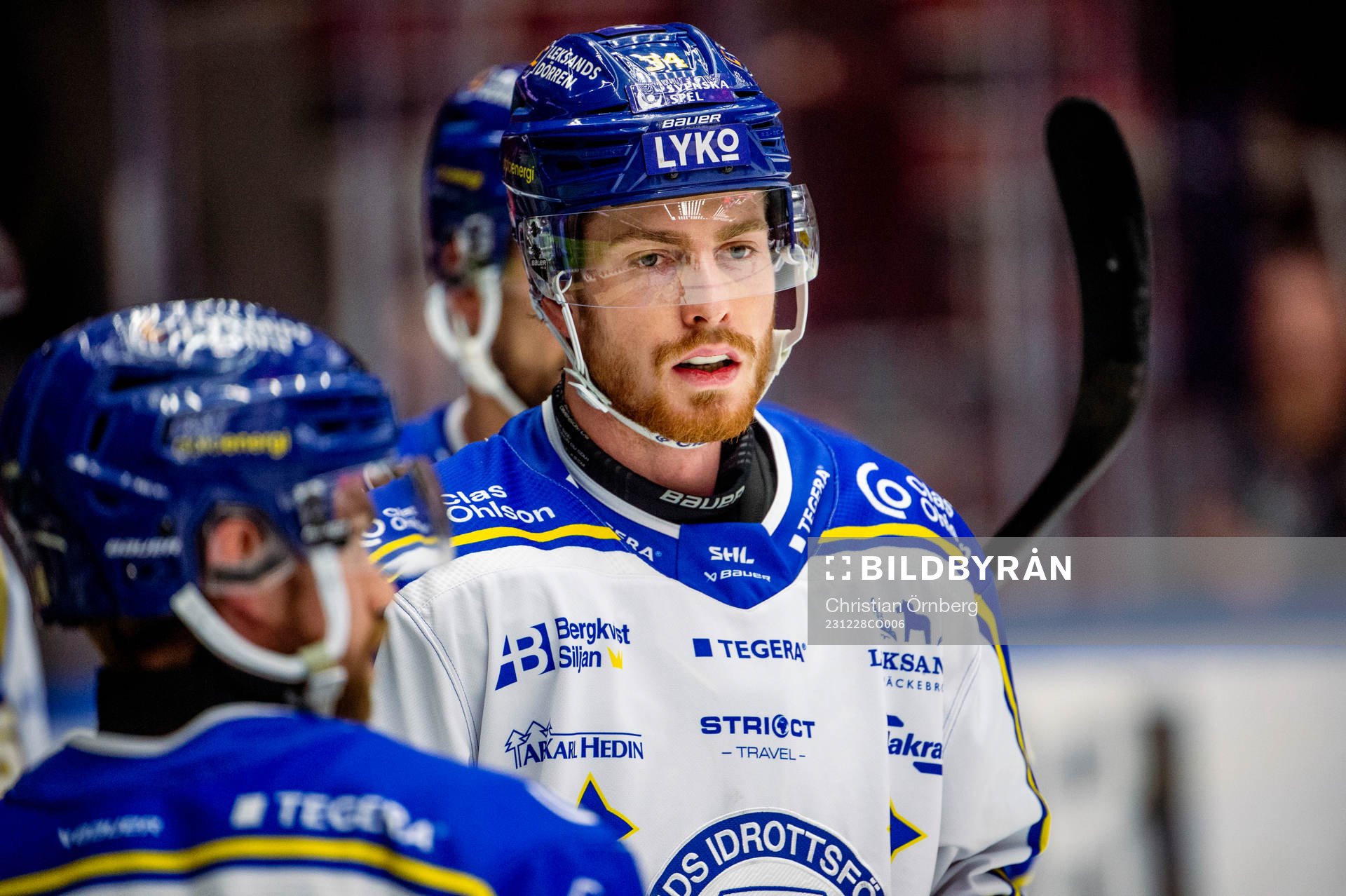 Leksands Peter Cehlarik värmer upp innan ishockeymatchen i