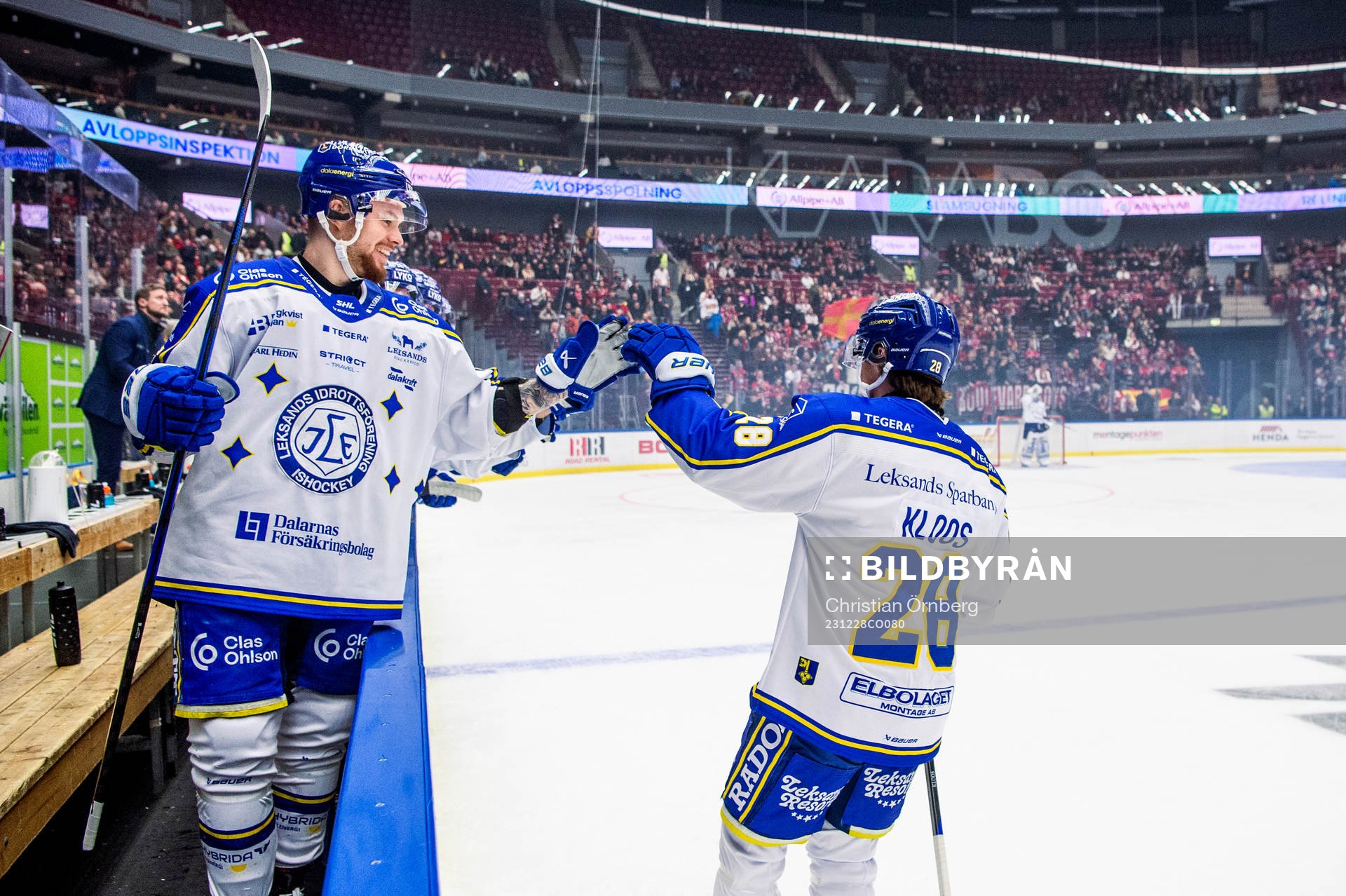 Leksands Lucas Elvenes och Justin Glenn Kloos jublar