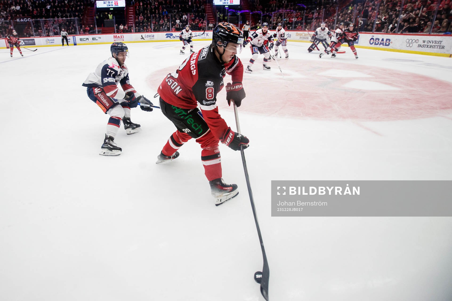 Örebros Samuel Johannesson och Linköpings Taylor Leier