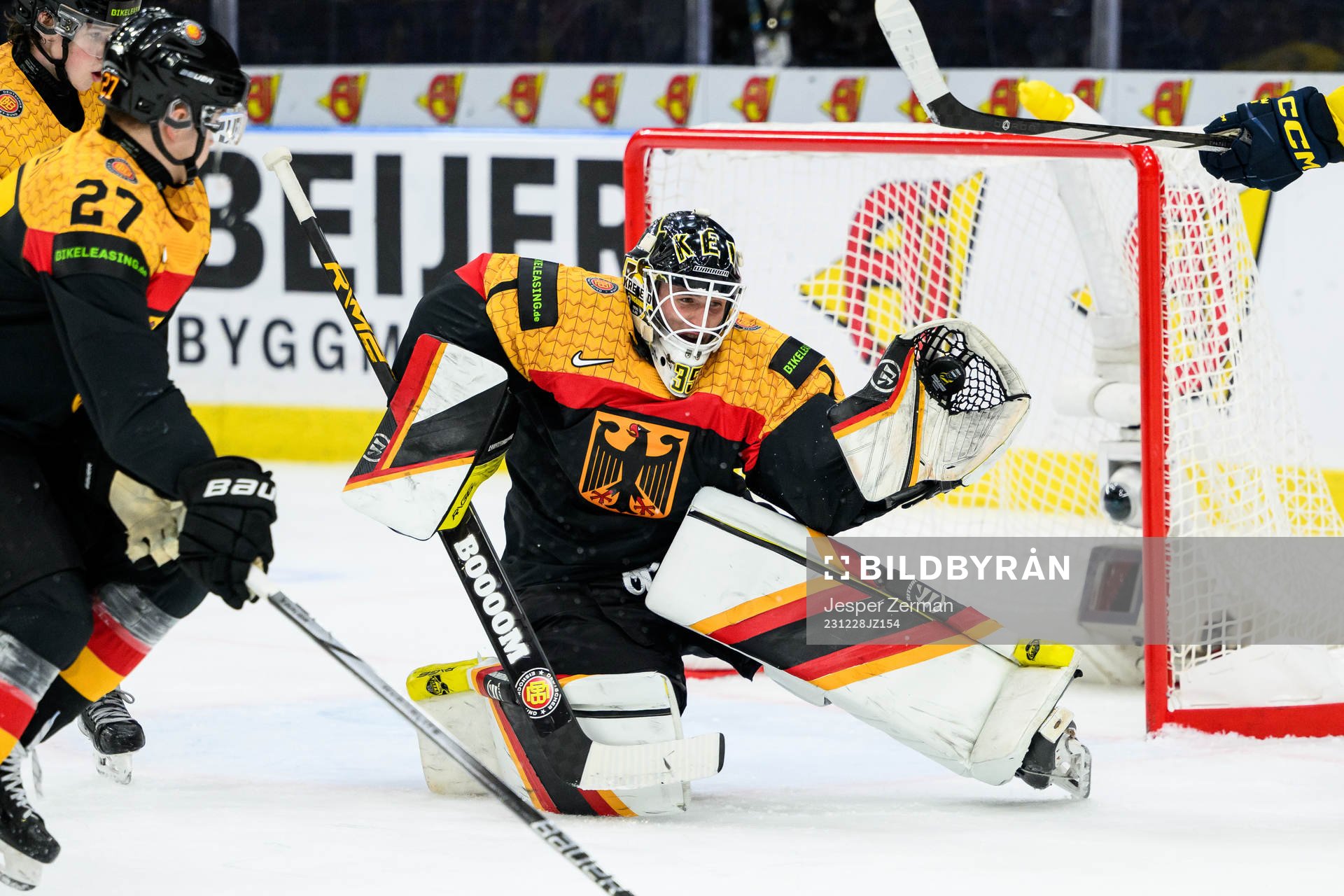 Goaltender Matthias Bittner of Germany