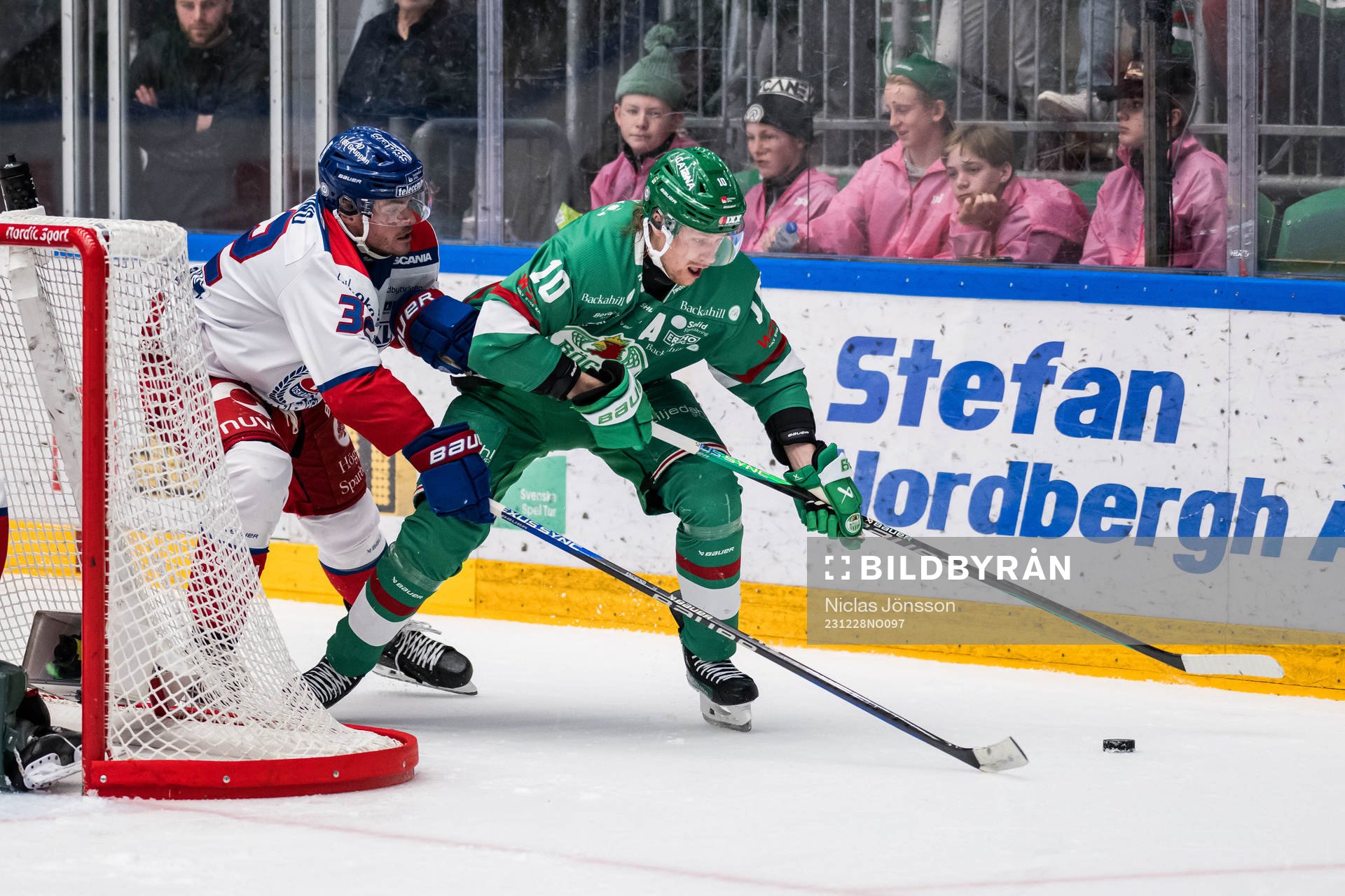Oskarshamns Oscar Engsund och Rögles Rodrigo Abols