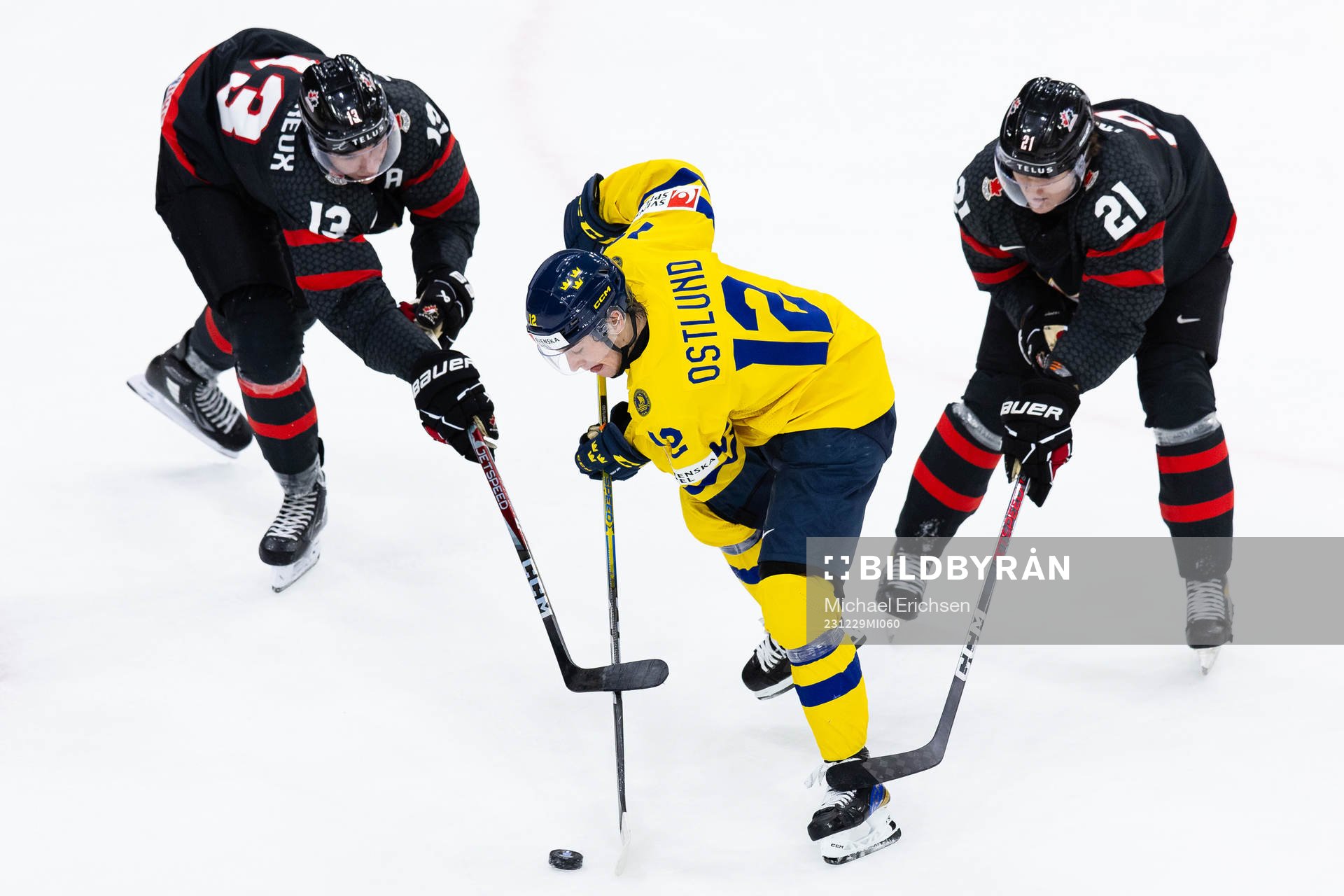 Maveric Lamoureux and Owen Allard of Canada and Noah