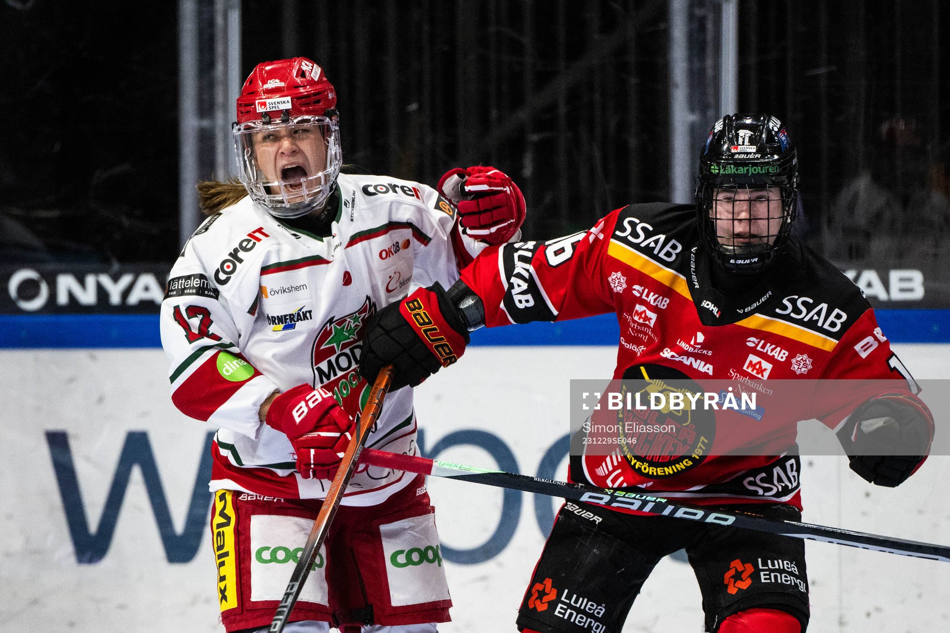 Modos Ebba Berglund har ont