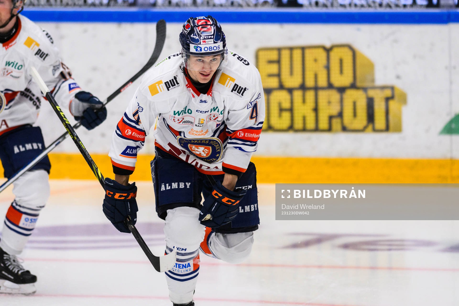 Växjös Keegan Lowe jublar