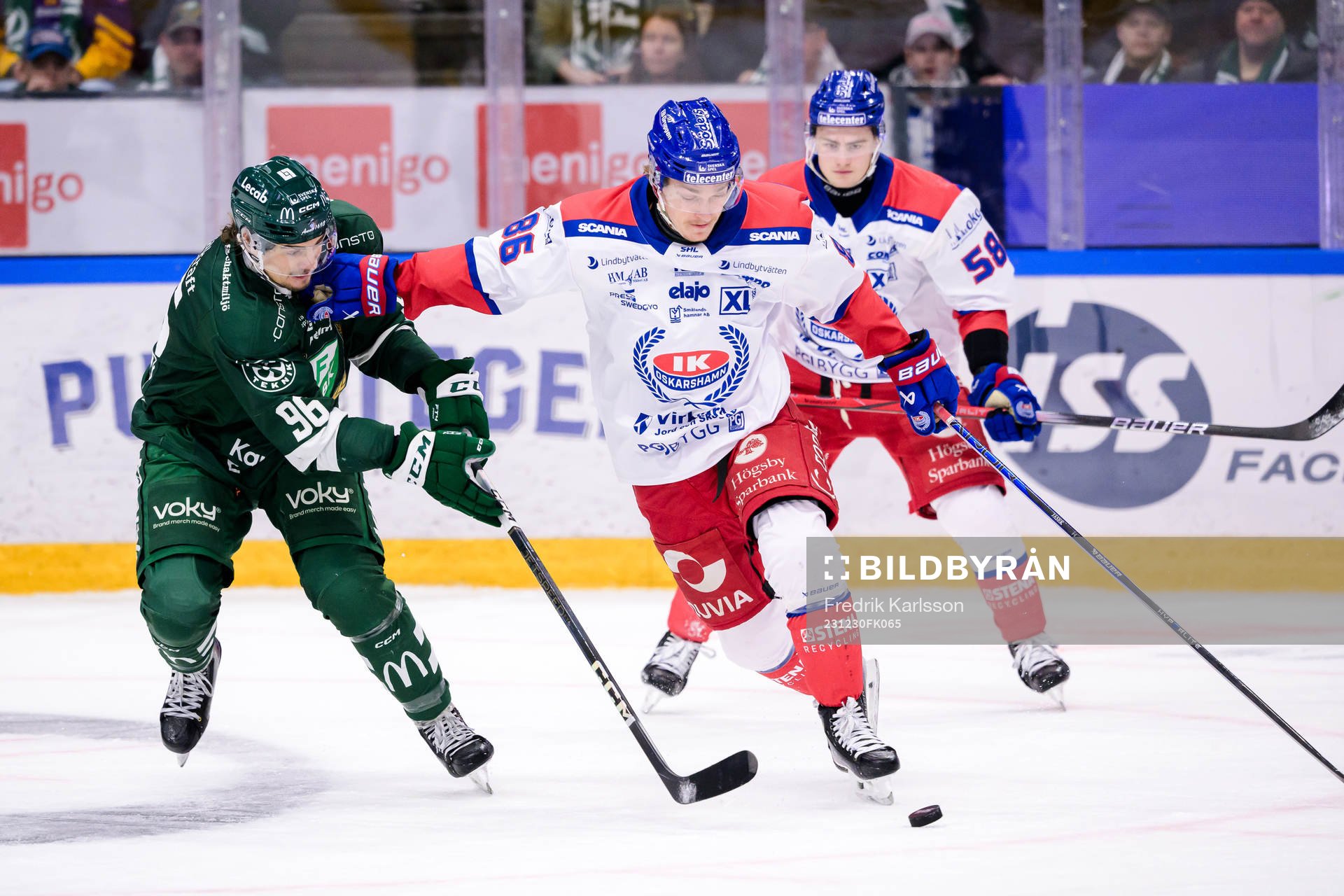 Färjestads David Tomasek och Oskarshamns Lukas Jasek