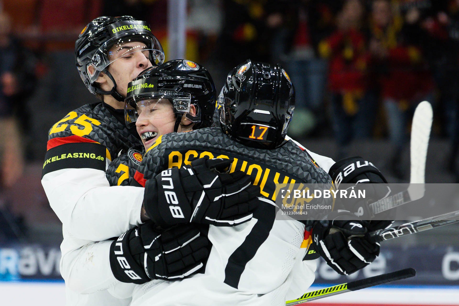 Samuel Schindler of Germany celebrates