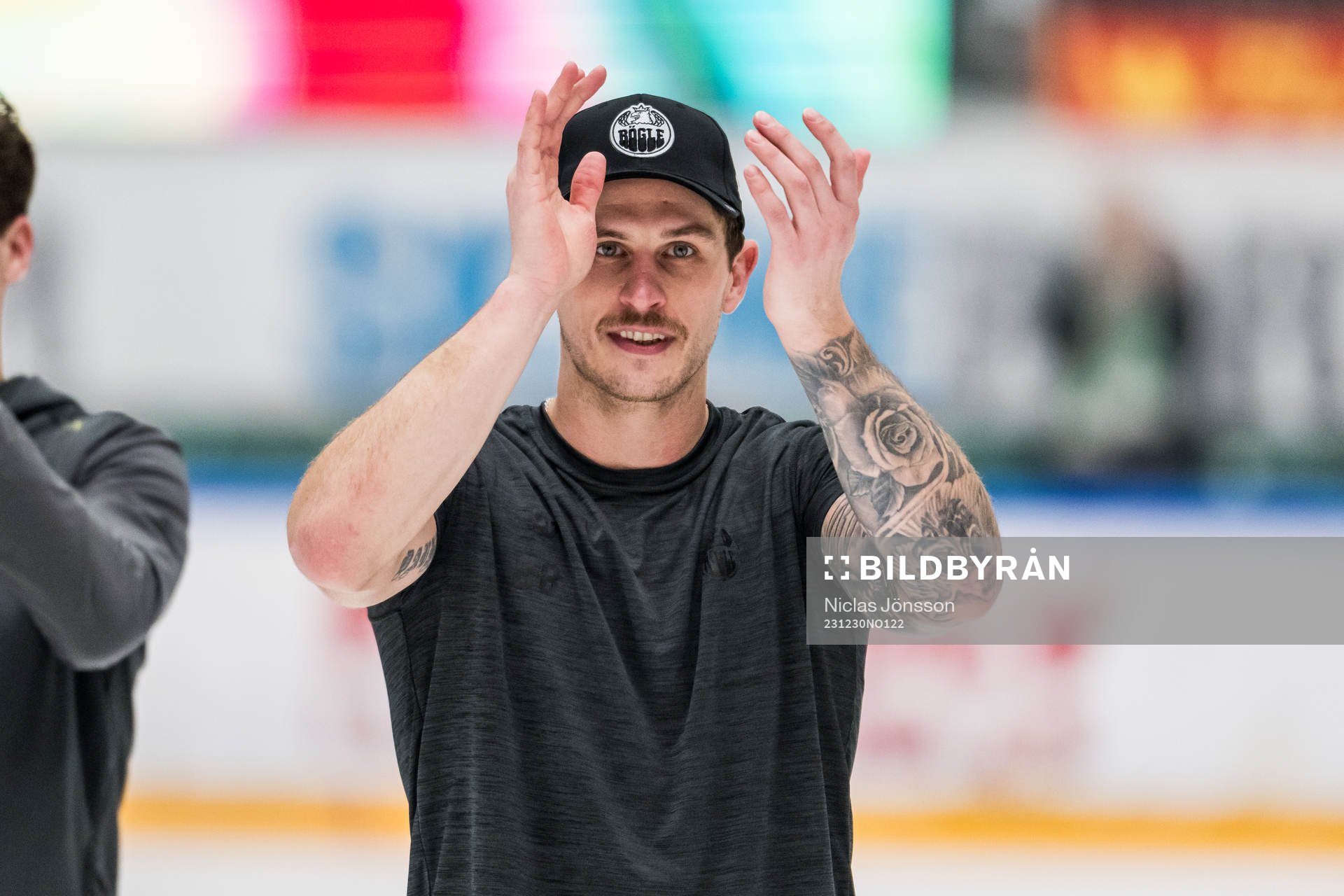 Rögles Brandon Davidson jublar