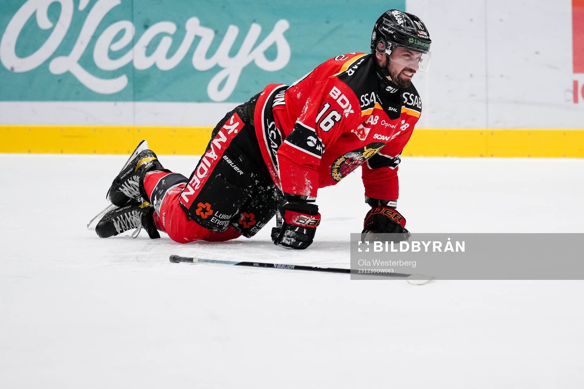 Luleås Niklas Olausson ligger skadad