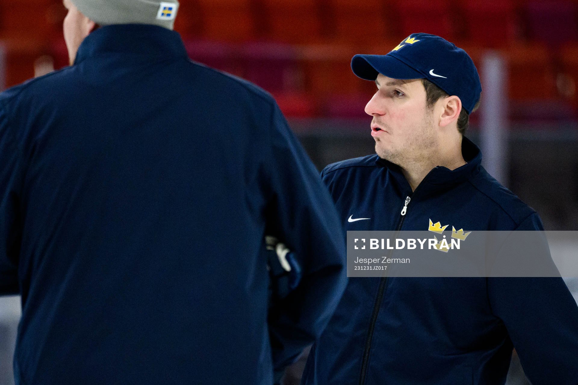 Assistant coach Alexander Steen of Sweden at a practice