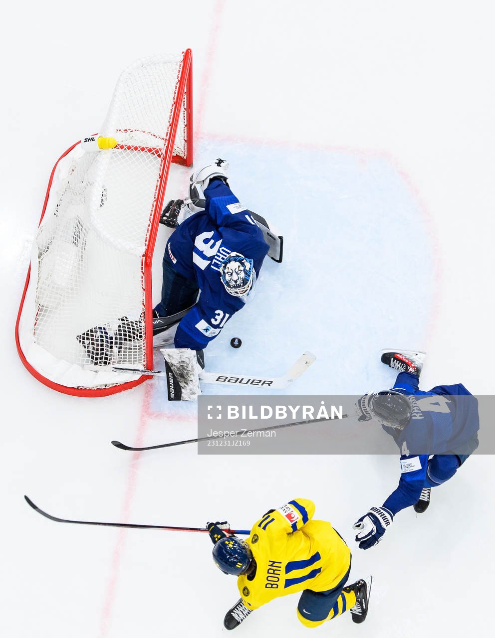 Isac Born of Sweden scores 2-2