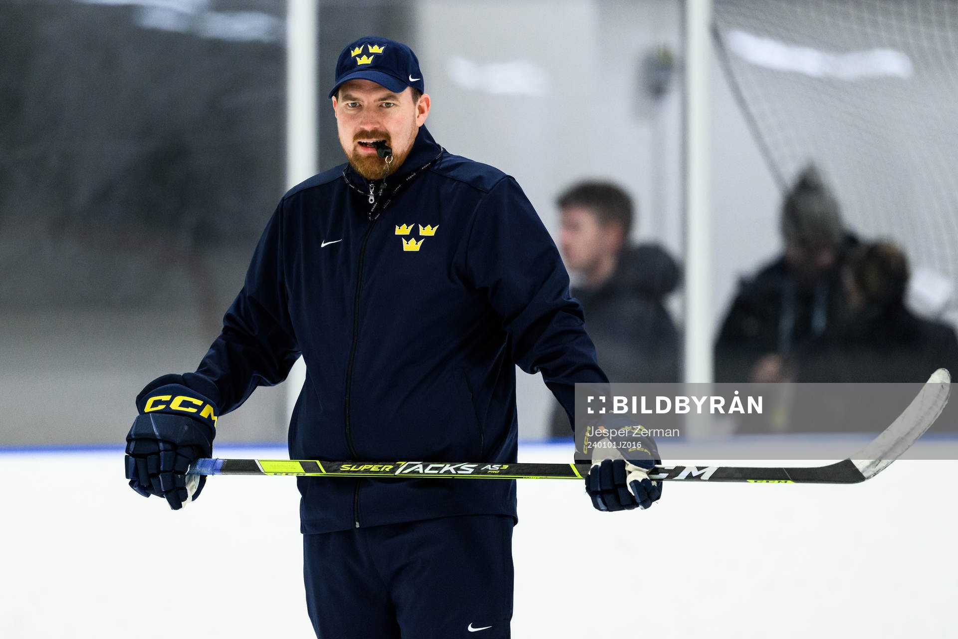 Assistant coach Gereon Dahlgren of Sweden at a practice