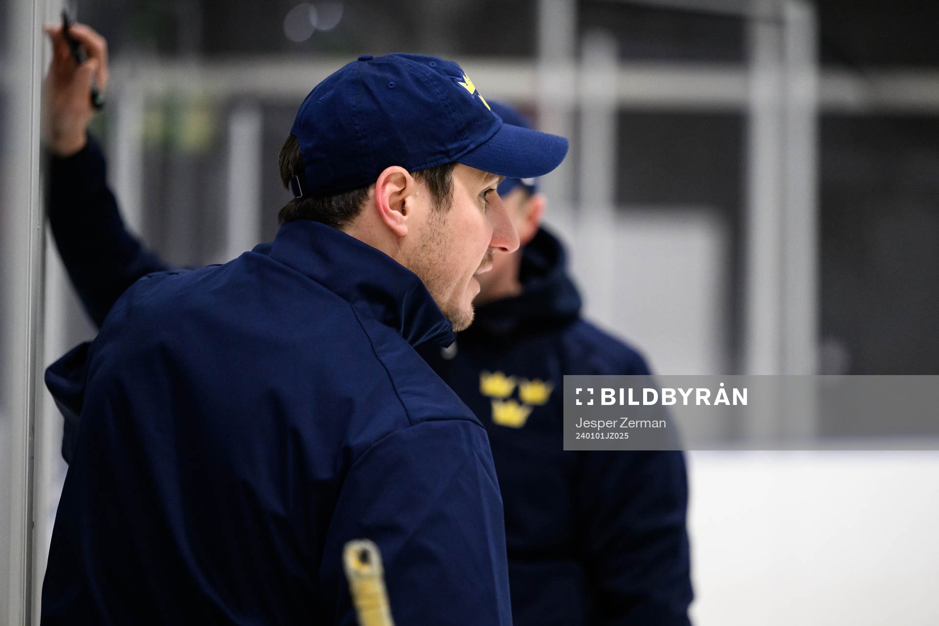 Assistant coach Alexander Steen of Sweden at a practice